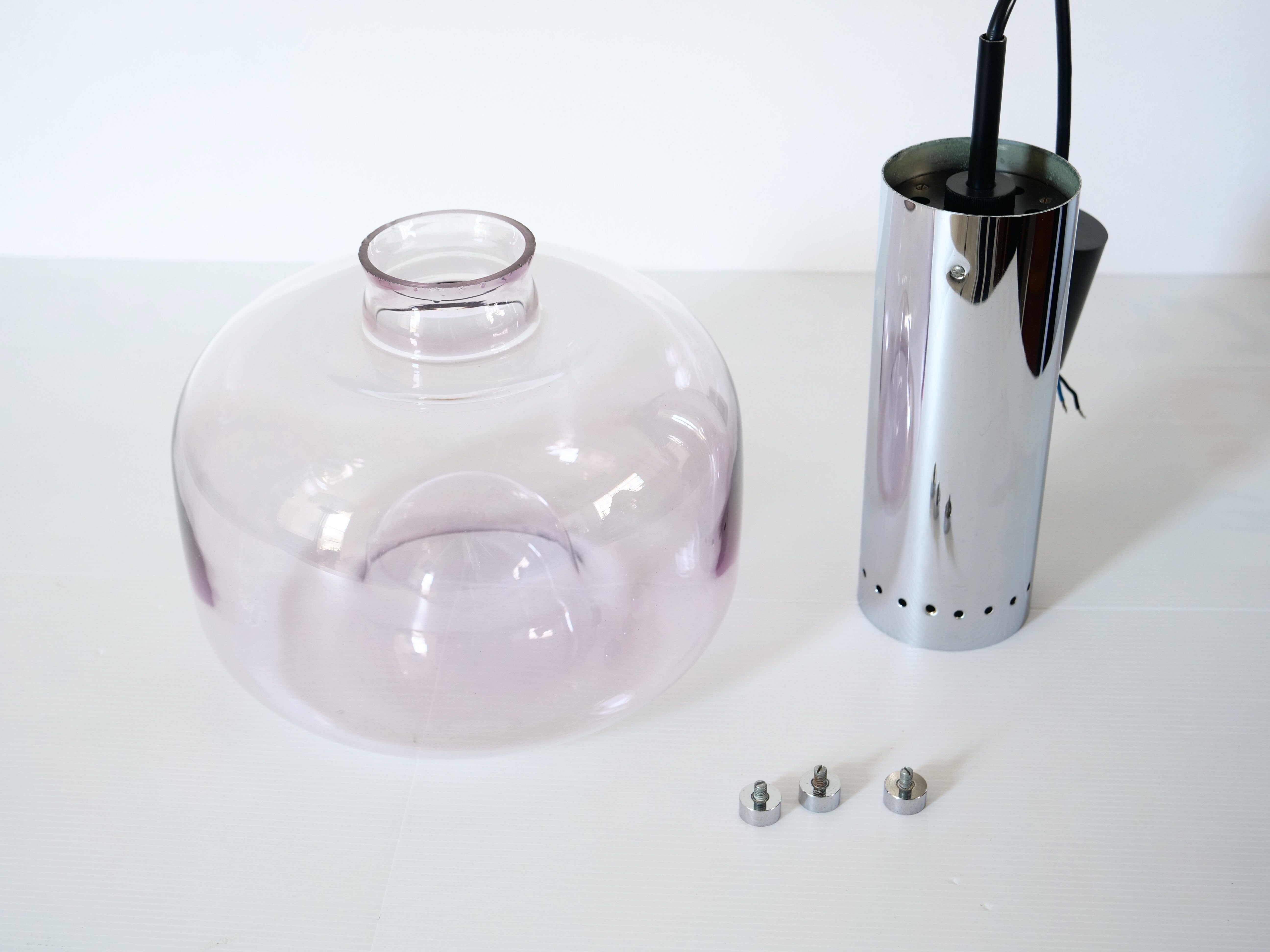 Organically shaped suspension glashütte limburg 1970