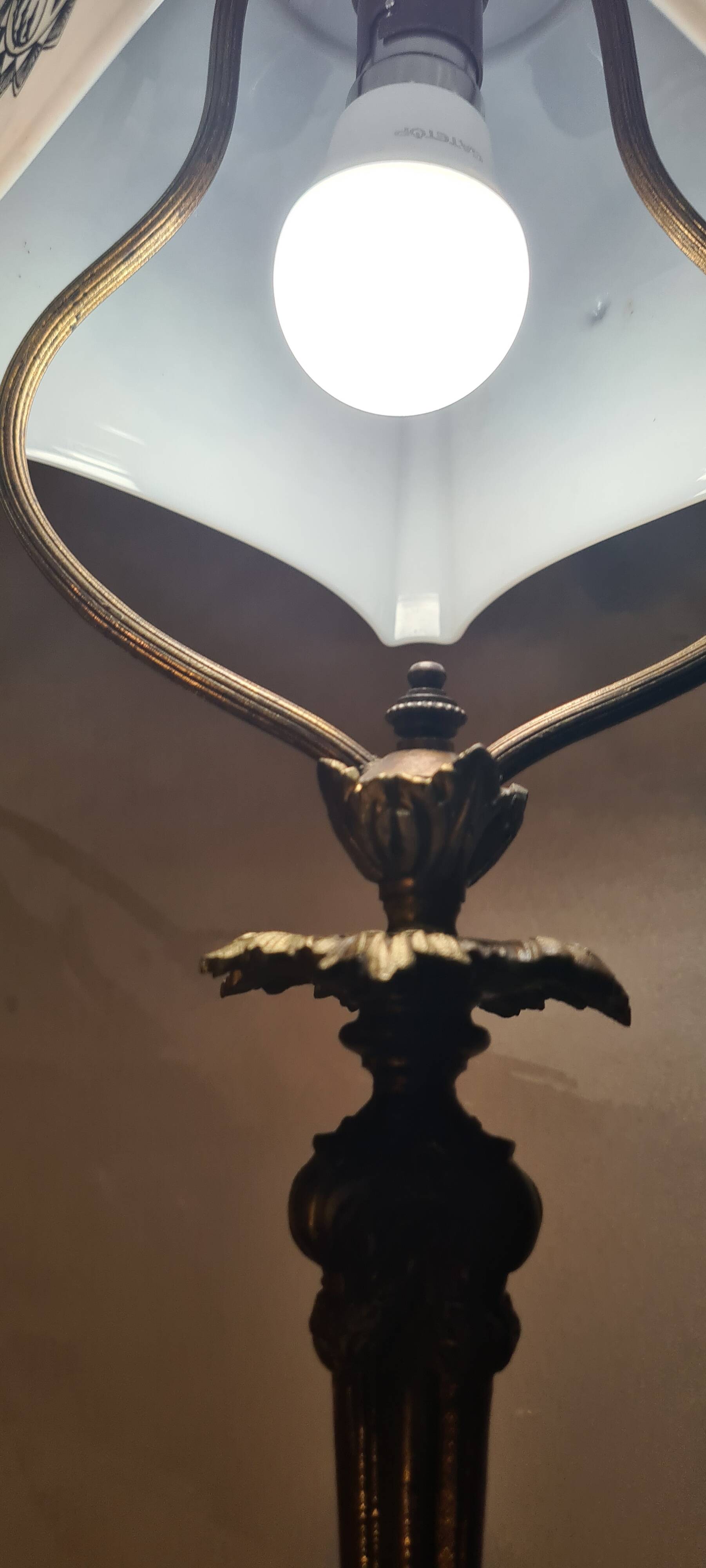 Bronze desk lamp late 19th century 1880 with opaline 48x20