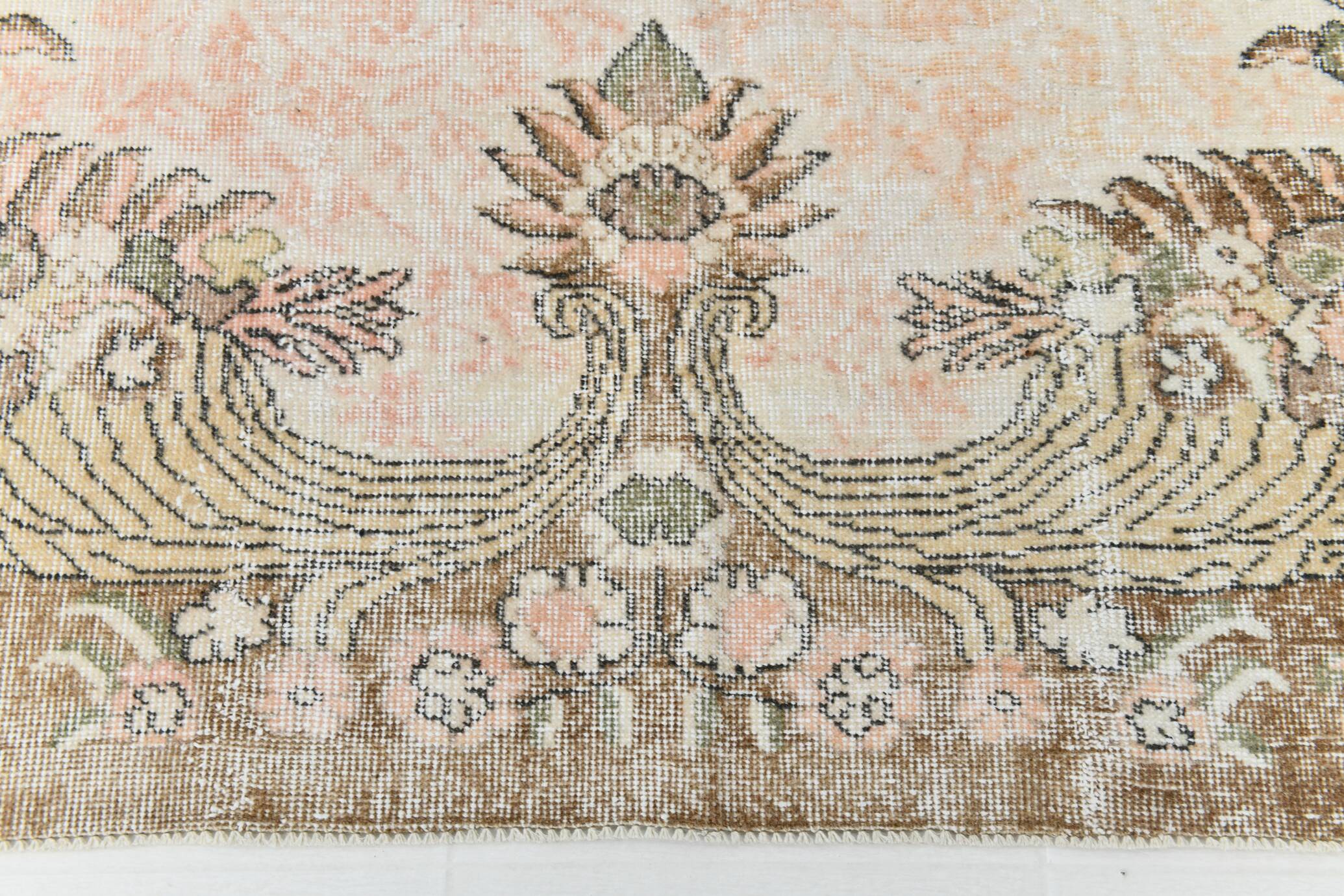 6x10 Classic Persian Vintage Rug, 179x303 Cm