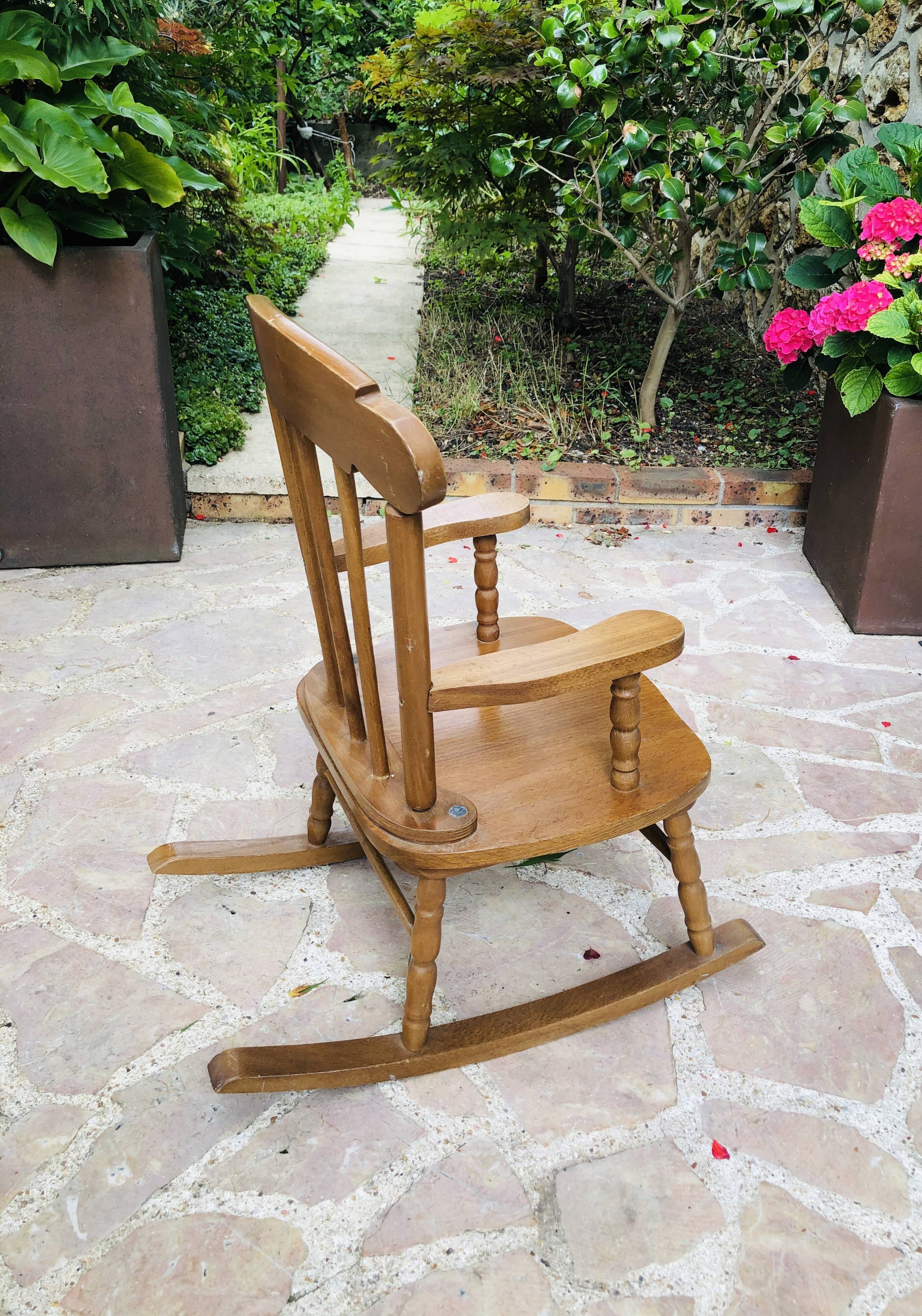 Children's chair rocking chair
