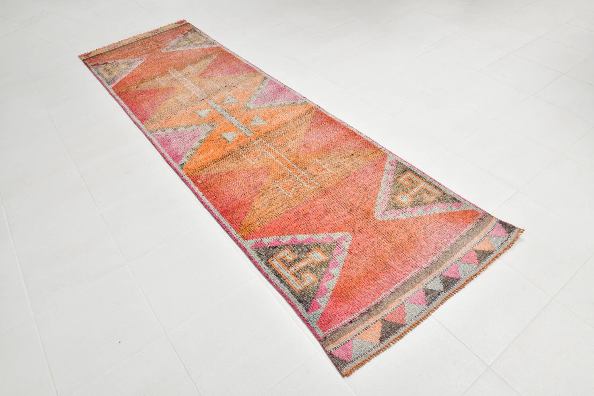 3x11 Shades Of Pink Antique Runner Rug, Handmade Runner Rug, 96x329Cm