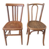 2 chaises bistrot en bois