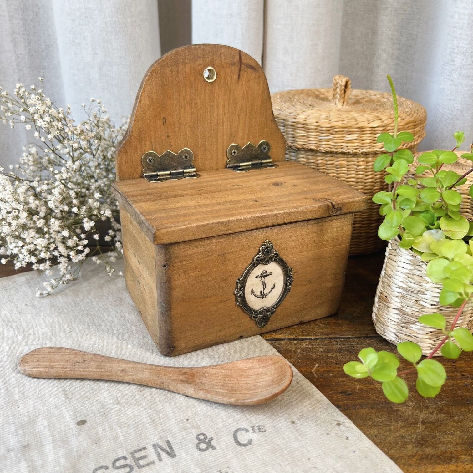 Salt box in raw wood