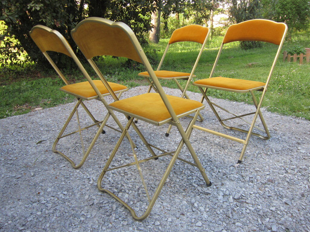 Série de 4 chaises pliantes métal doré et tissus