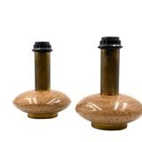 Ensemble de 2 pieds de lampes de table Hollywood Regency en granit rose et laiton, Italie 1970