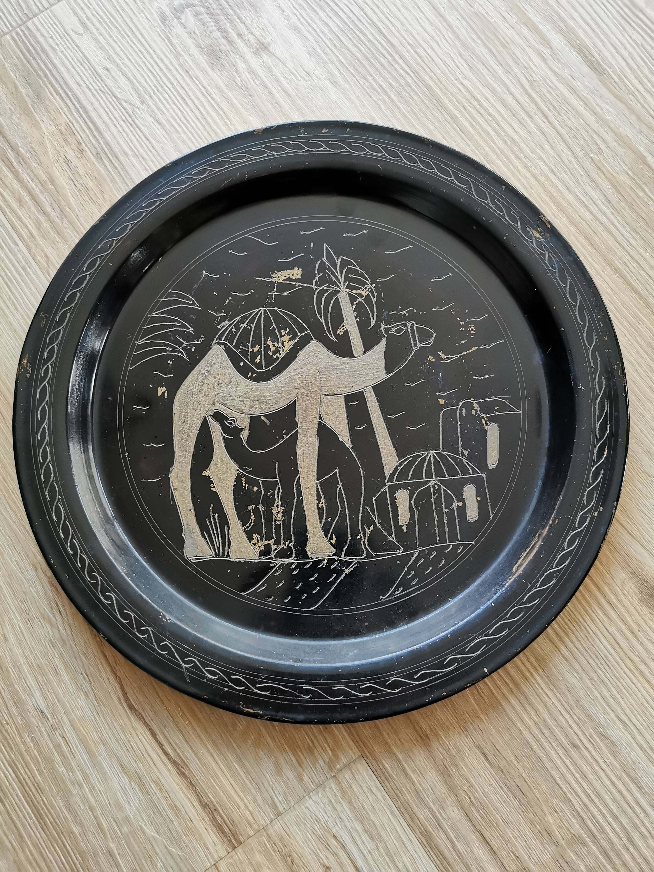Plaque en laiton vintage de chameau : décoration murale tunisienne des années 1980