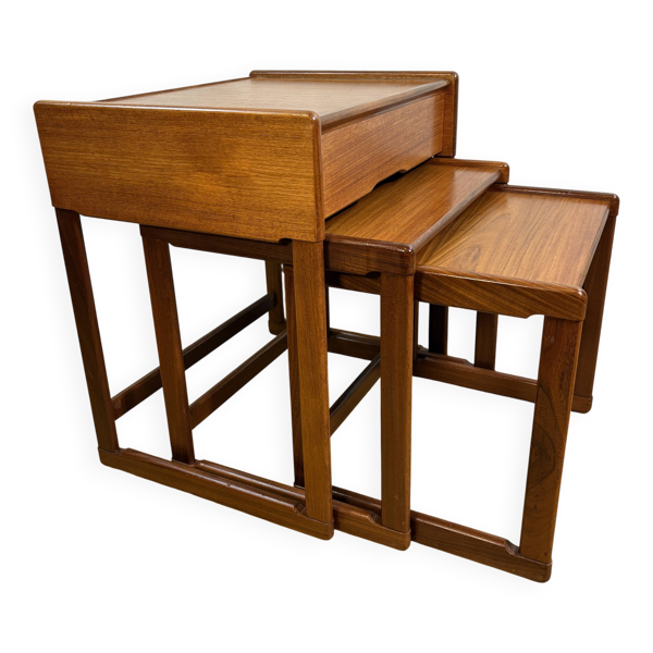 Tables gigognes en teck G Plan vintage   Années 1960   Détail de tiroir rare   Britannique M