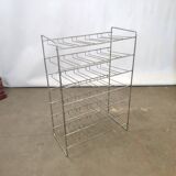 Metal bottle shelf locker