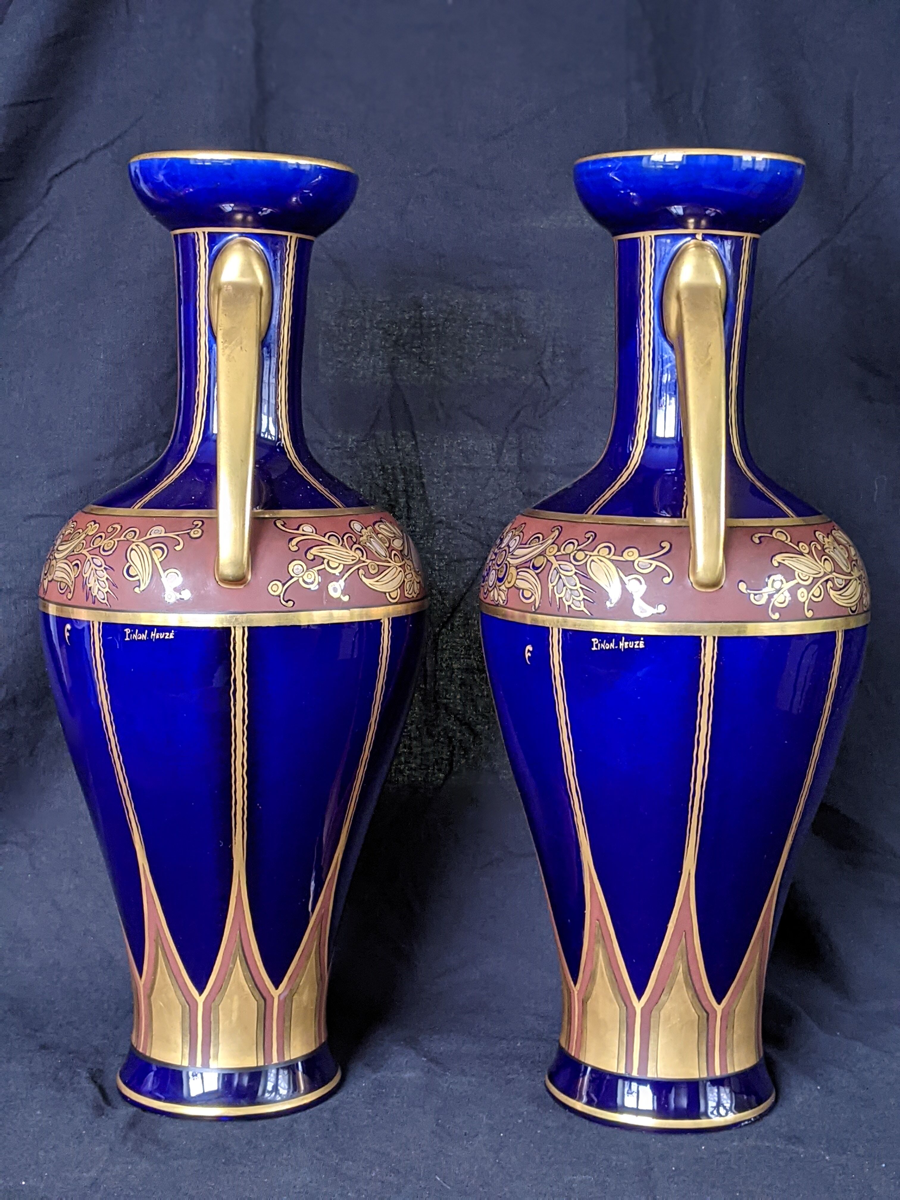 Pair of art deco vases signed by Pinon Heuze