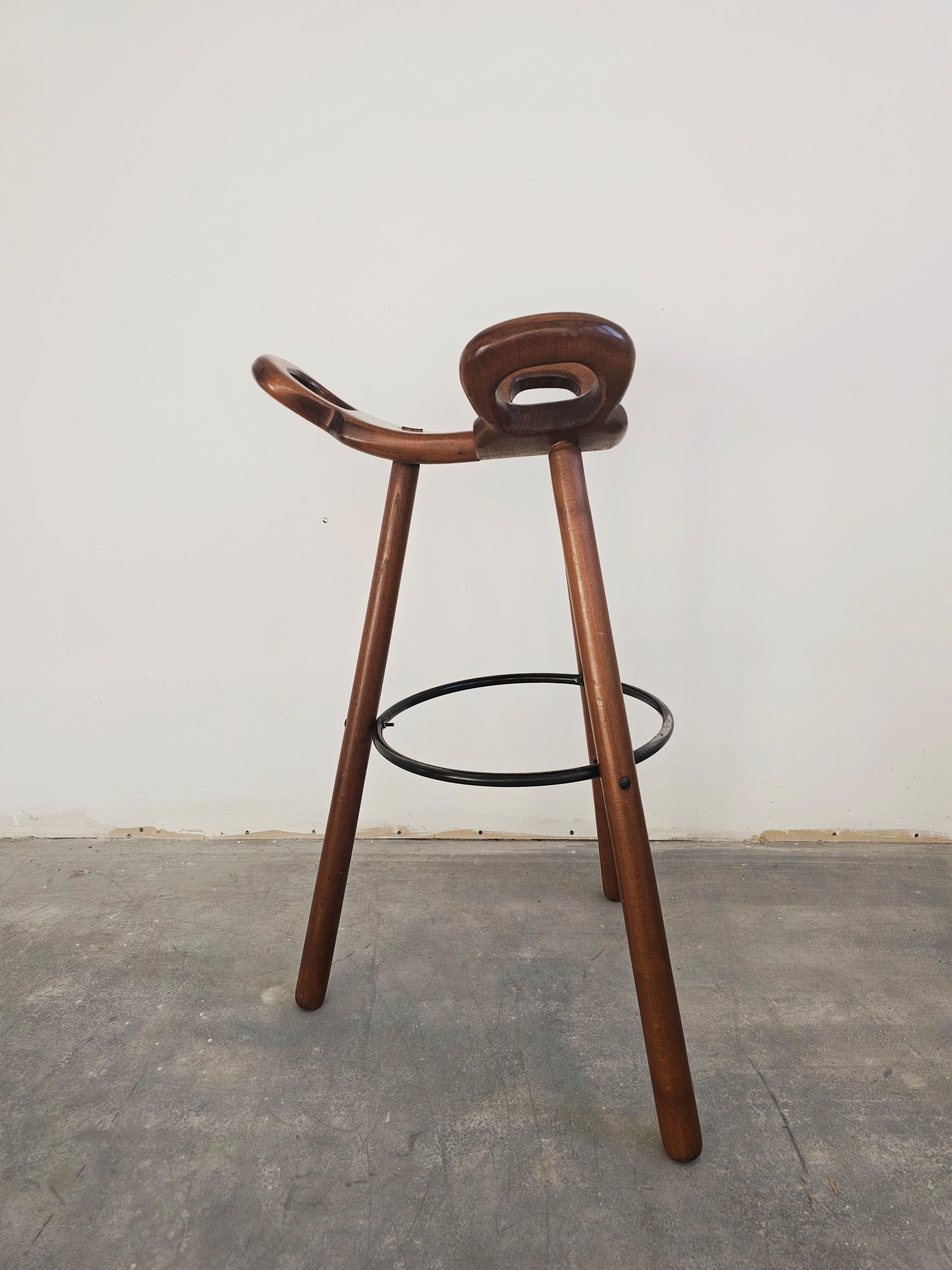 Brutalist bar stool "Marbella" in solid oak