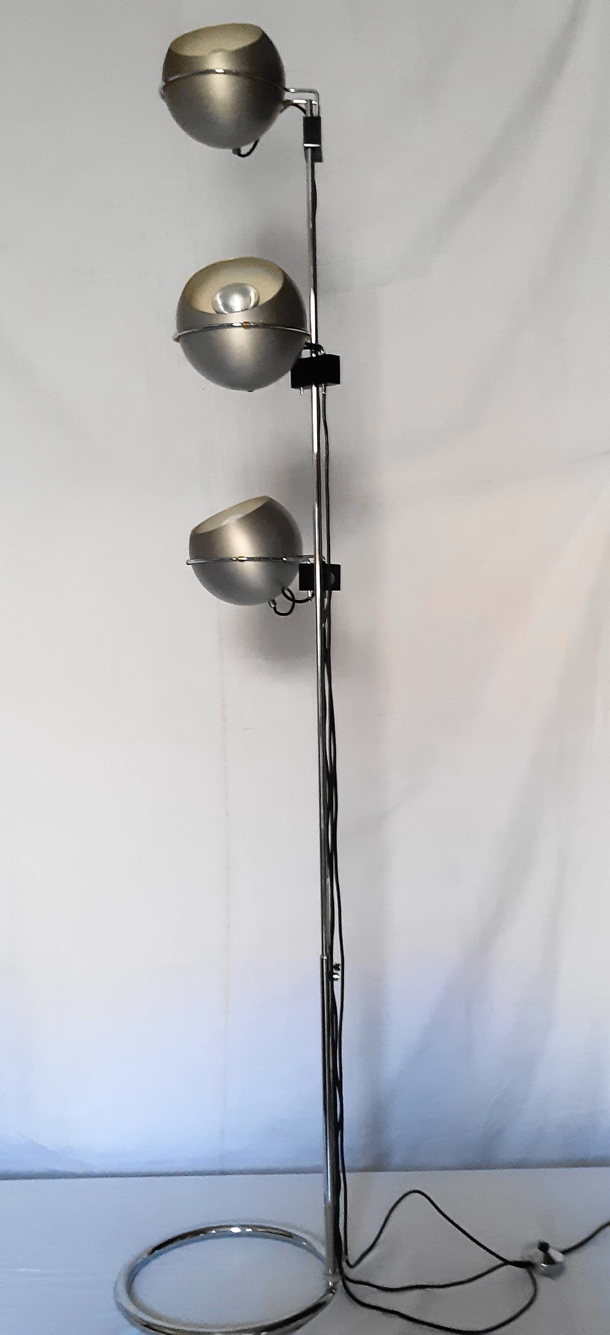 Floor lamp 3 globes "eyes-ball" by Goffredo Reggiani, 70s