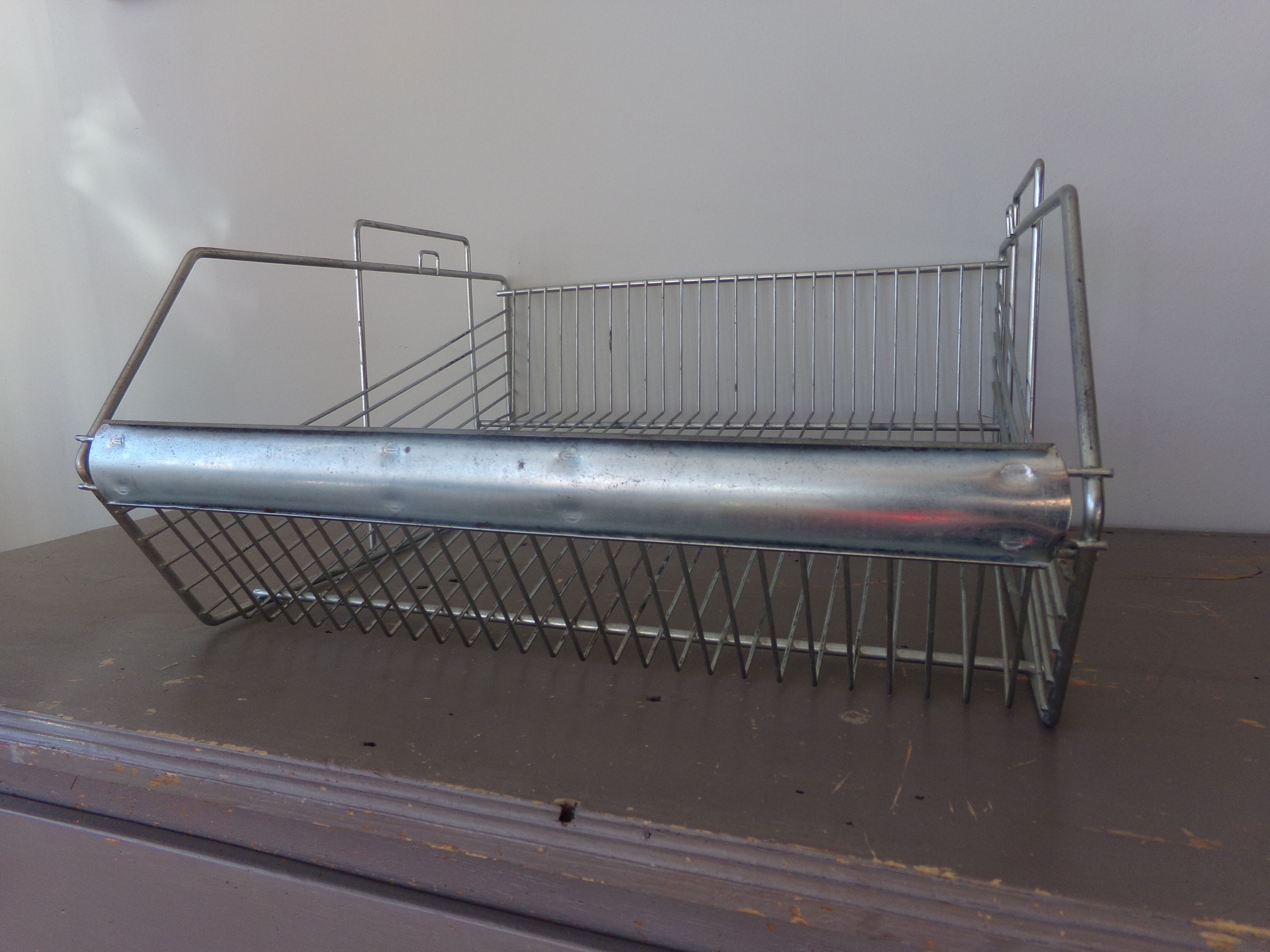 Metal storage locker