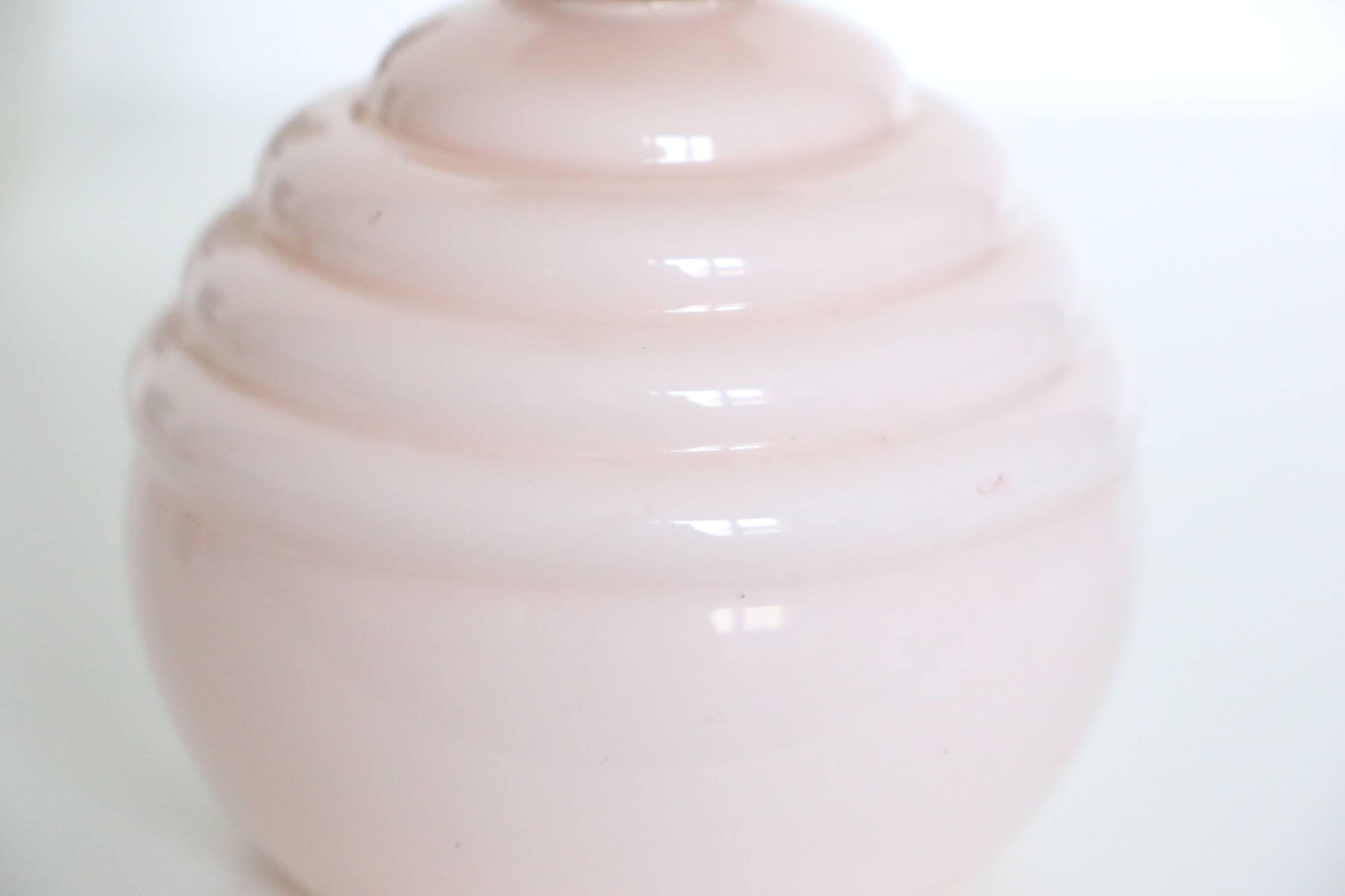 Clichy glass plafonnier ball on pedestal