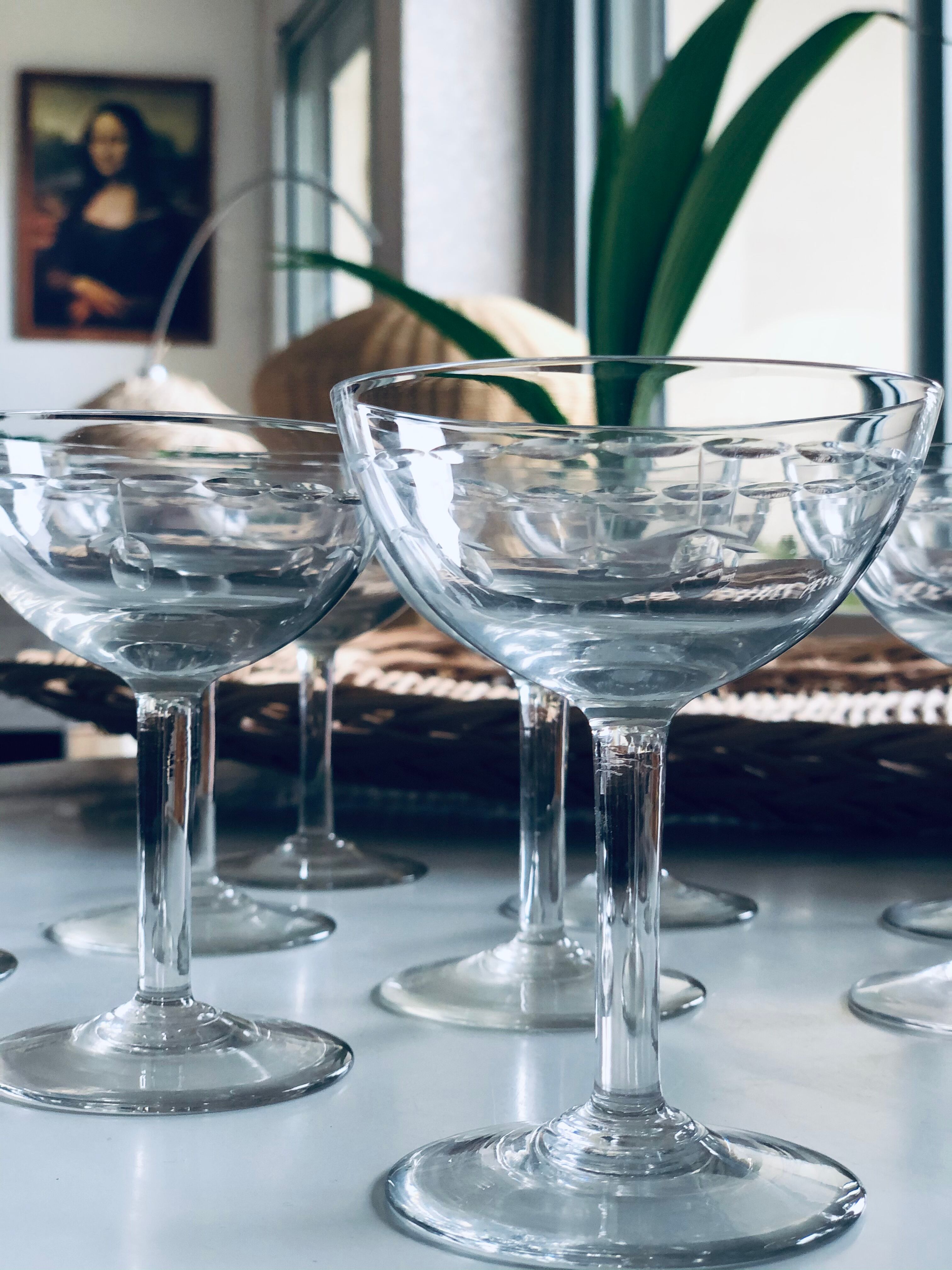 Set of 11 champagne glasses