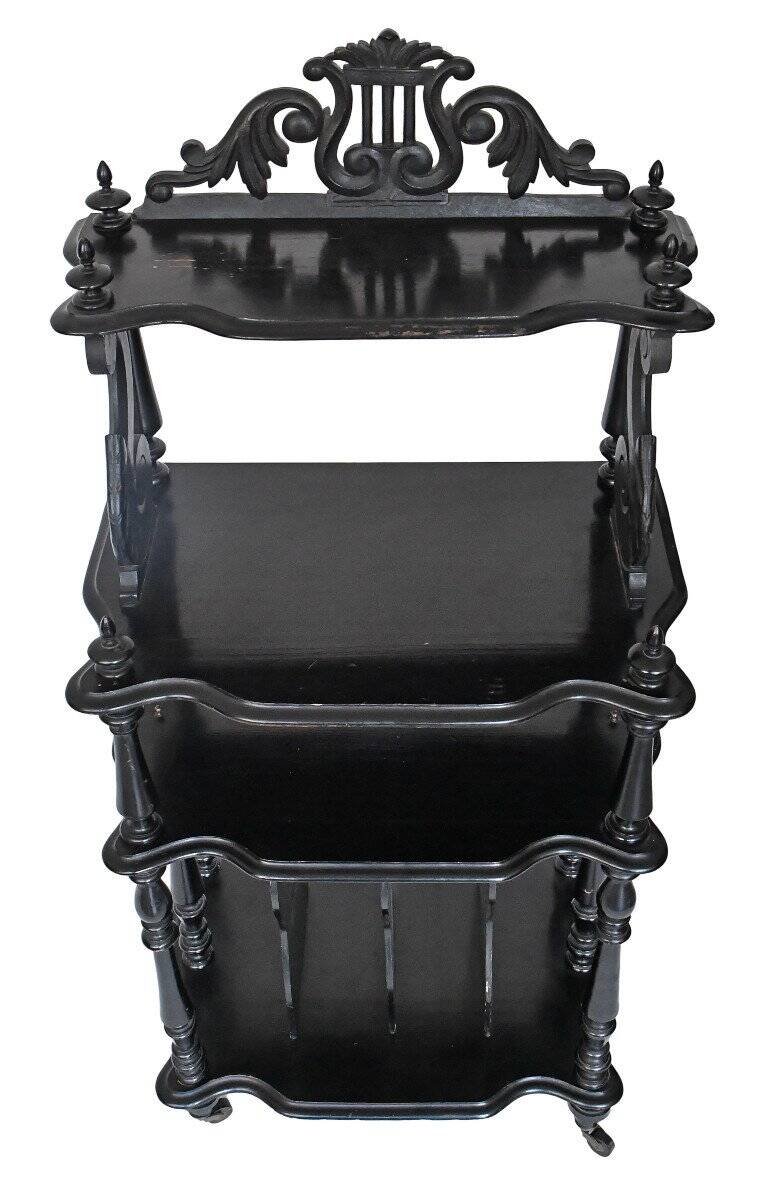 Music cabinet or sheet music cabinet in the Napoléon III style