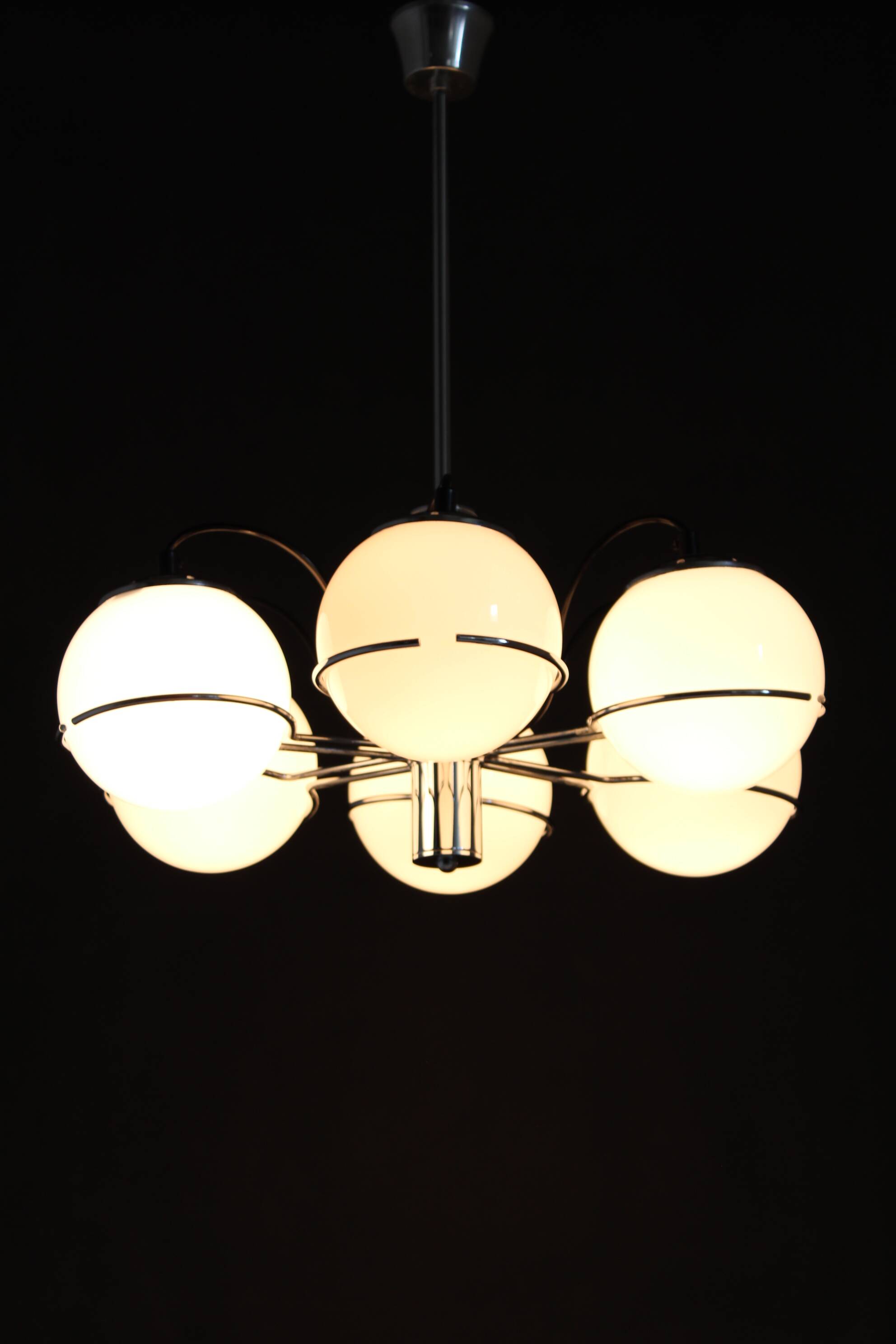 1970s Targetti Sankey Italian Chrome and Opaline Glass Chandelier