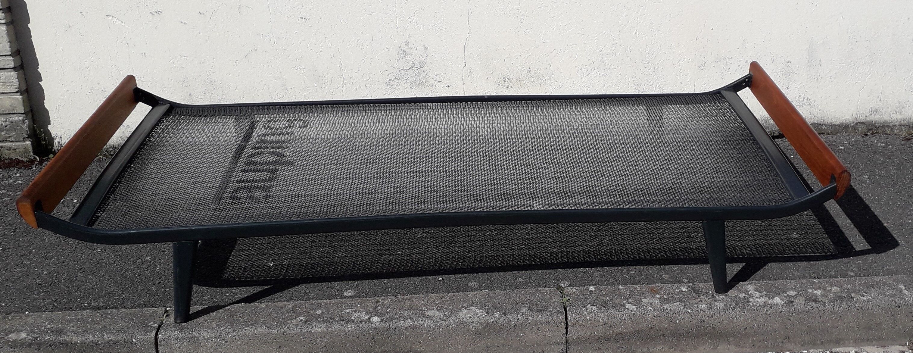 Daybed Cleopatra by Dick cordemeijer 60s