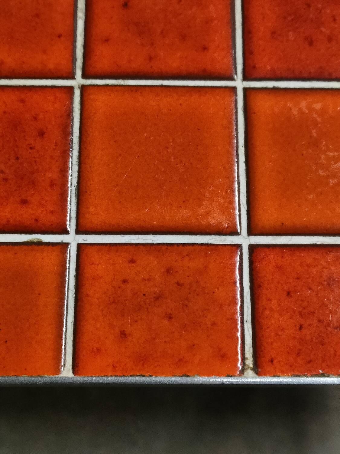 Ceramic kitchen table