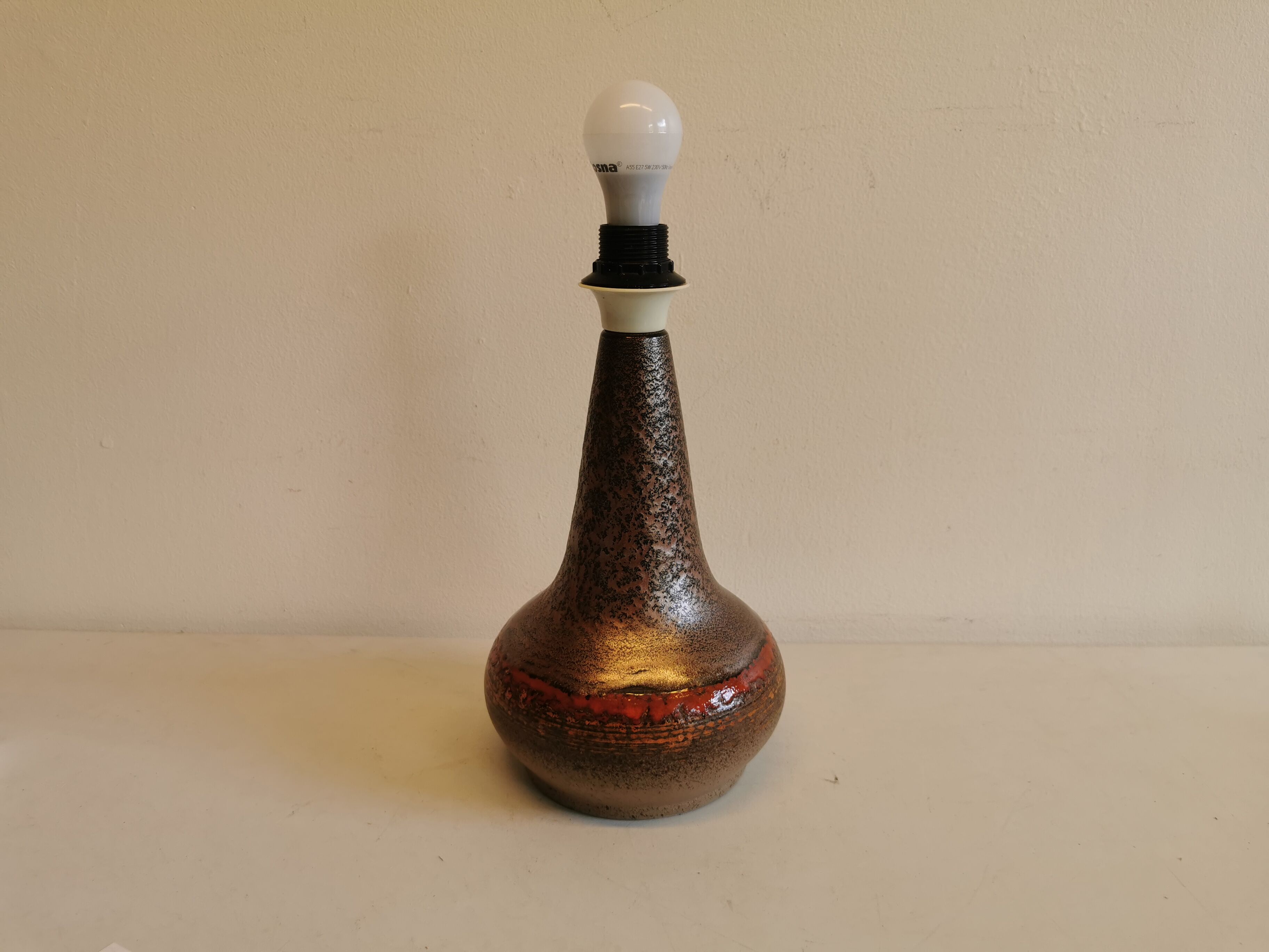 Swedish ceramic table lamp in metal glaze, from Tilgmans, estimated 1960s.