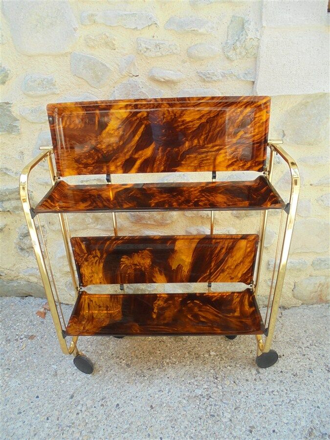 Folding serving tortoiseshell pattern