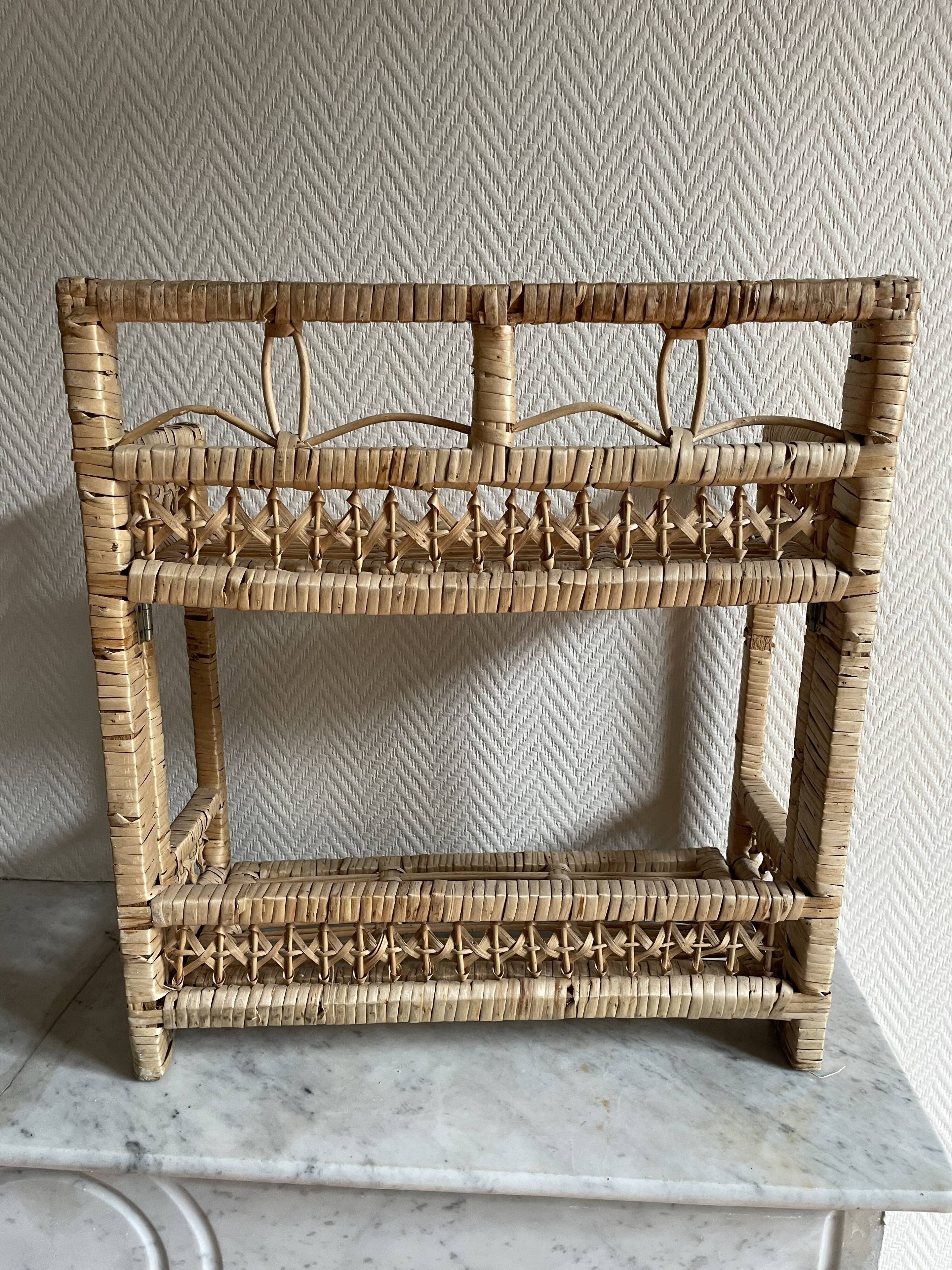 Small light beige wicker and rattan shelf