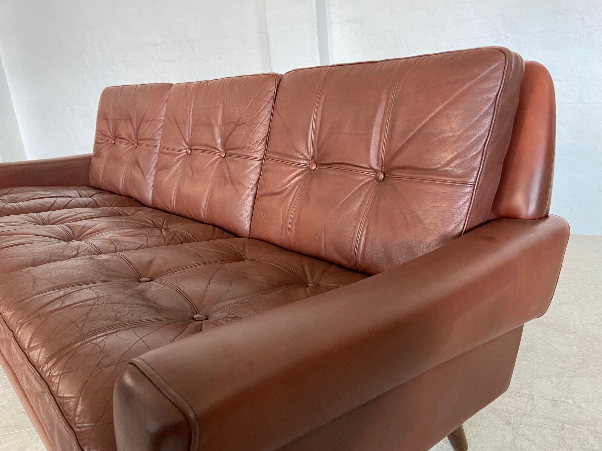 Danish mid-century Svend Skipper cognac 3 person sofa & lounge chair 1960s