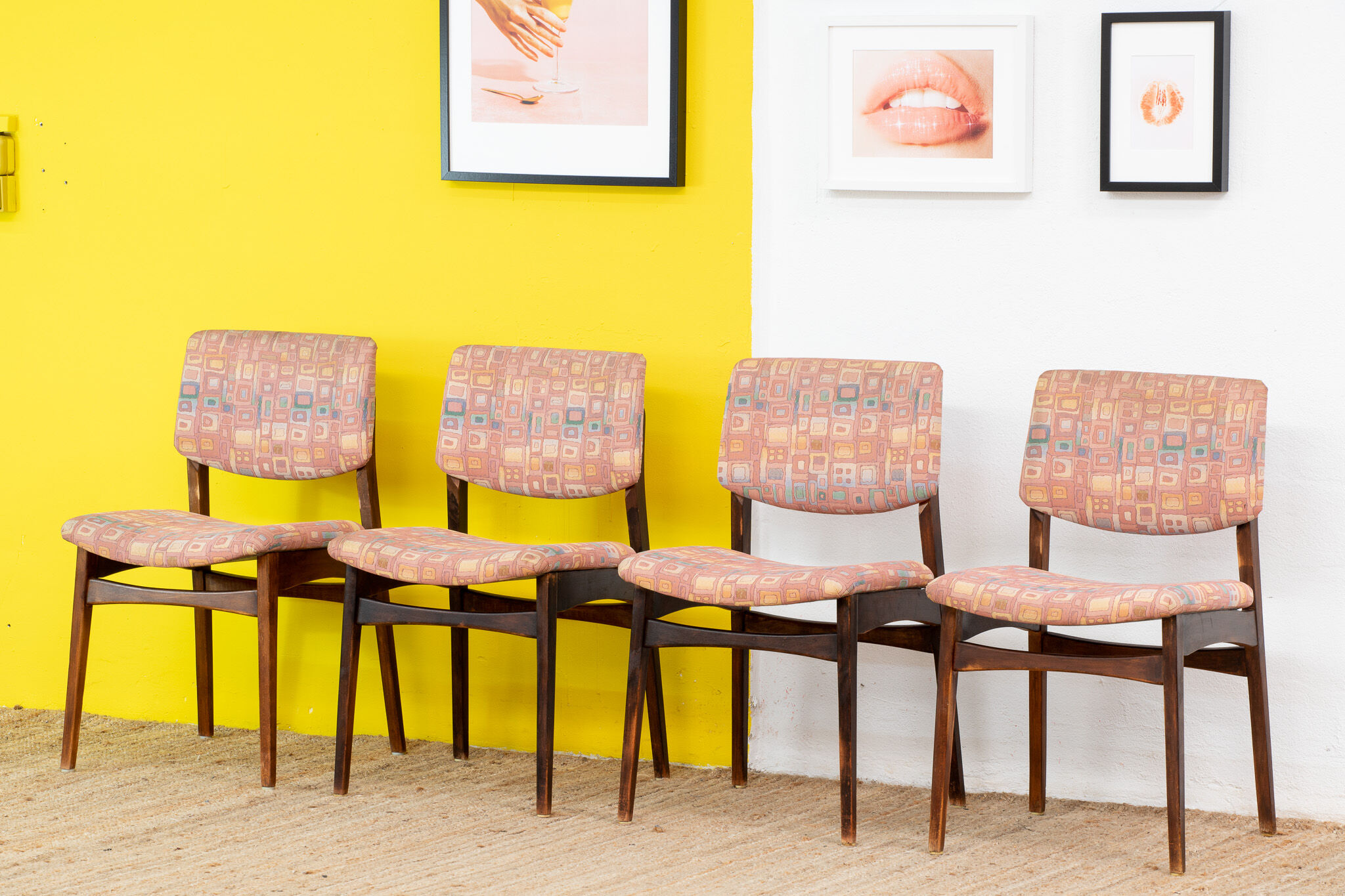 Chaises scandinaves  47 cm