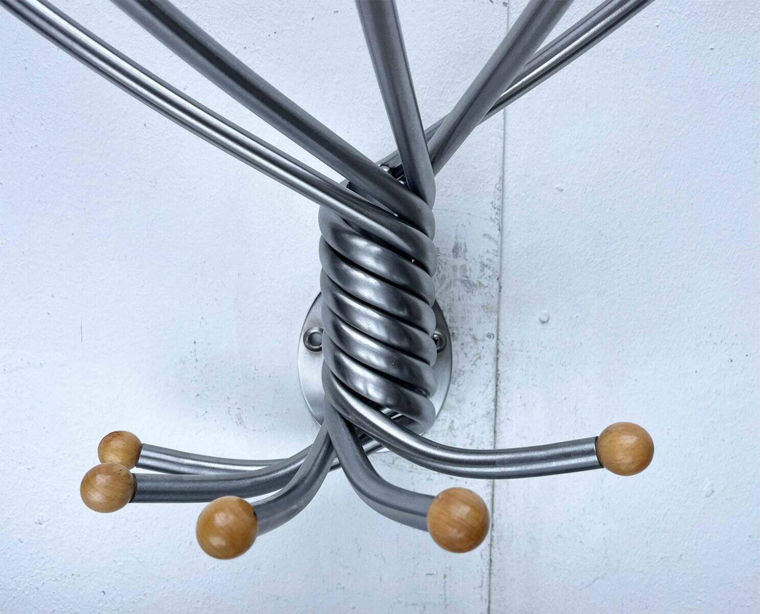 Postmodern Italian Wall Hook Octopus by J. De Pas, P. Lomazzi and D. D'Urbino for Zanotta, 1990s