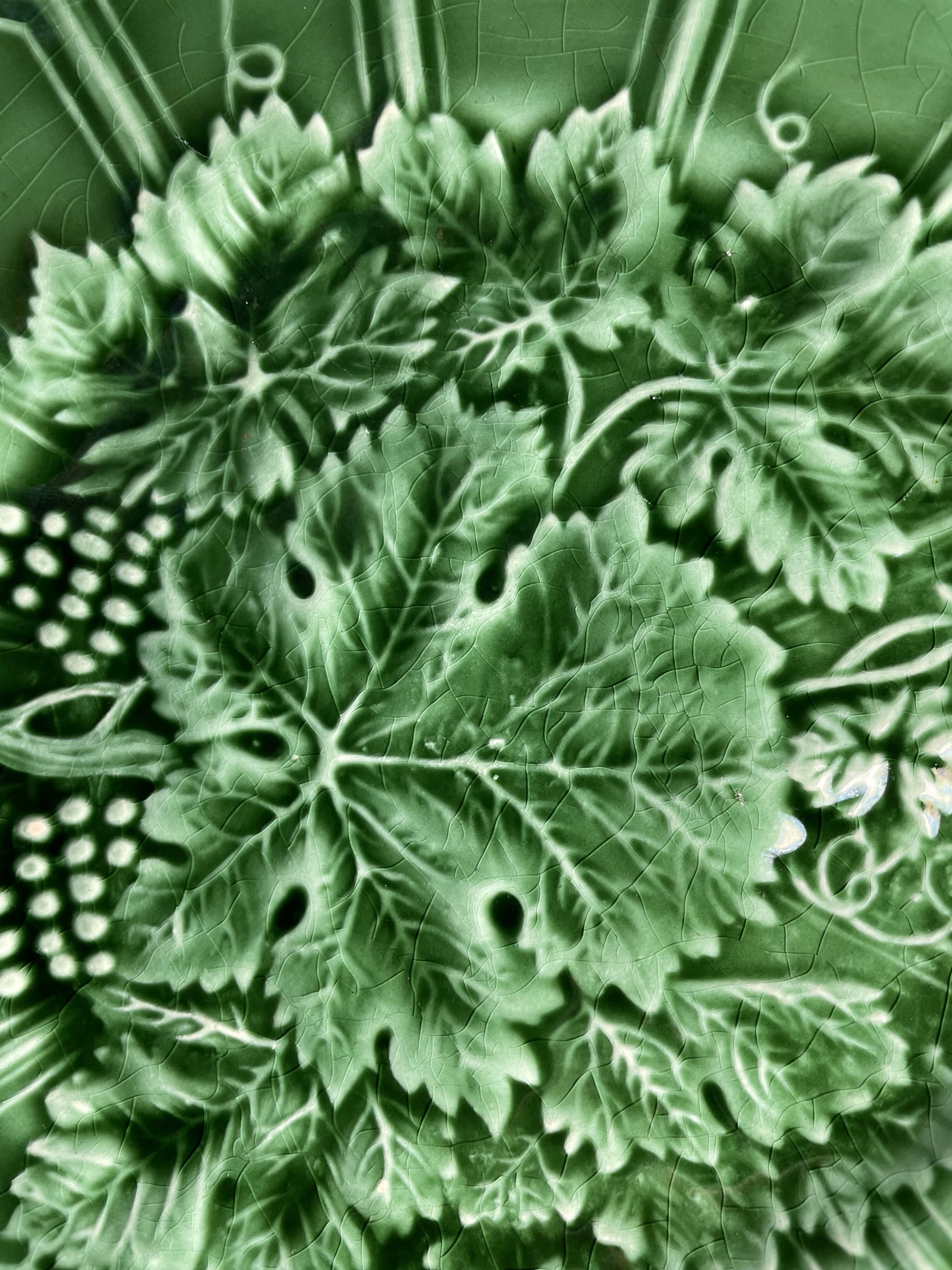 Sarreguemines grape barbotine dessert plates