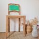 Chaise ancienne rénovée – bois sculpté et dossier vert