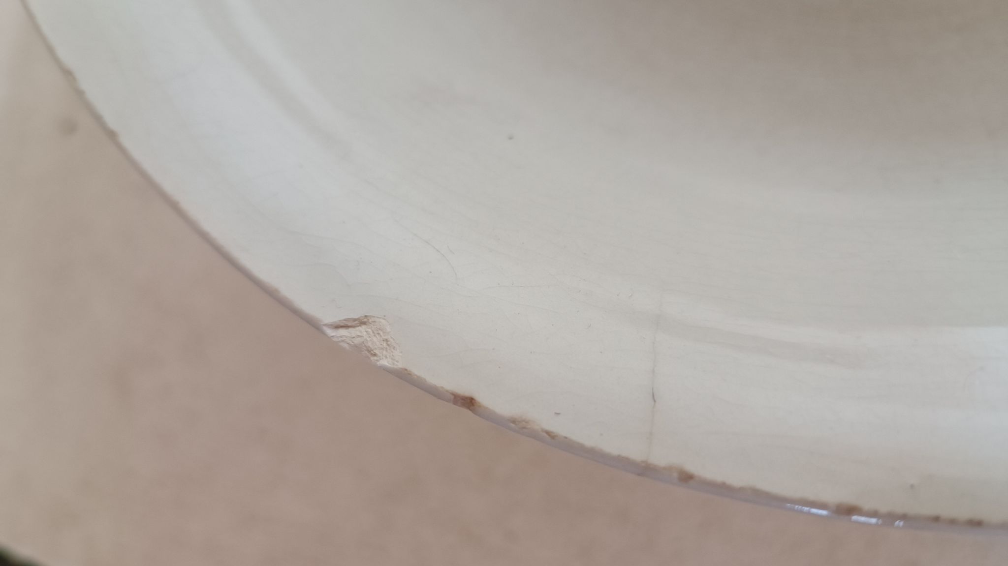 Gien salad bowl