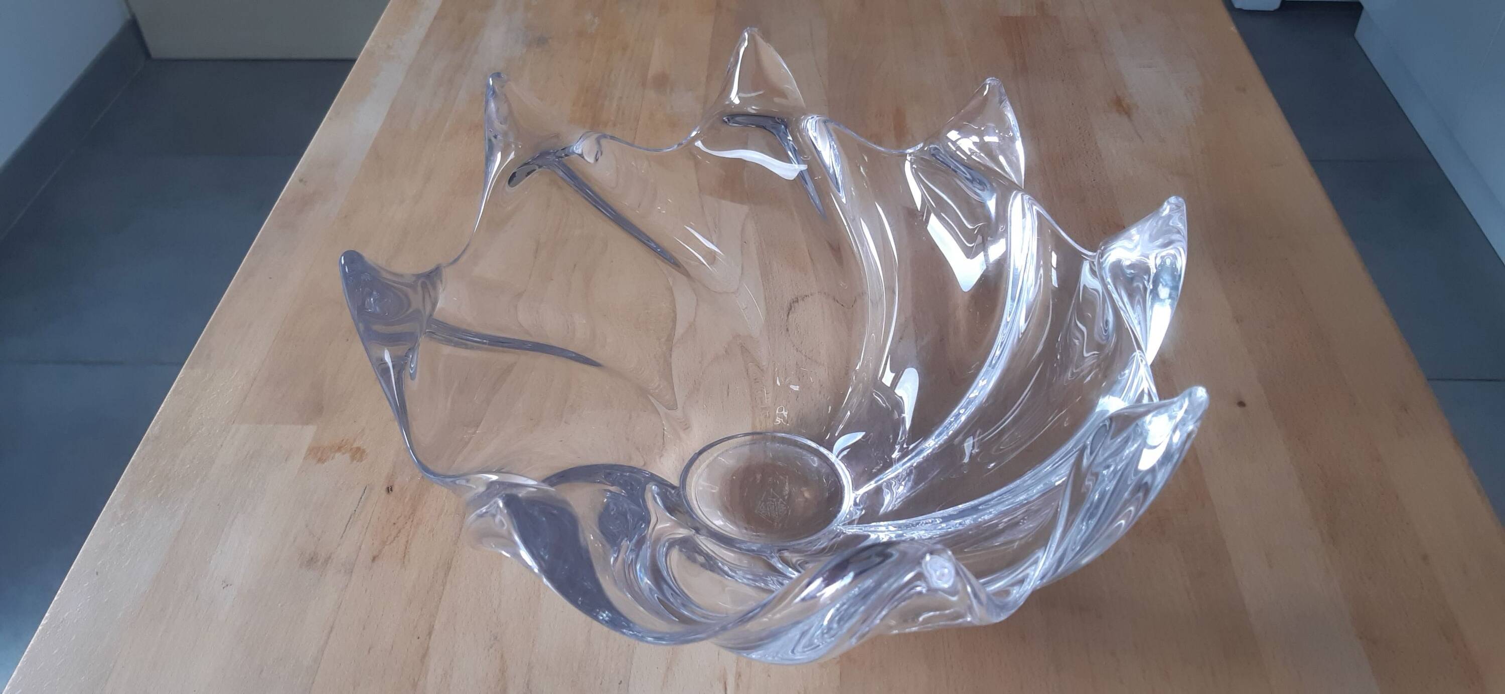 Antique fruit bowl from Vannes art crystal factory