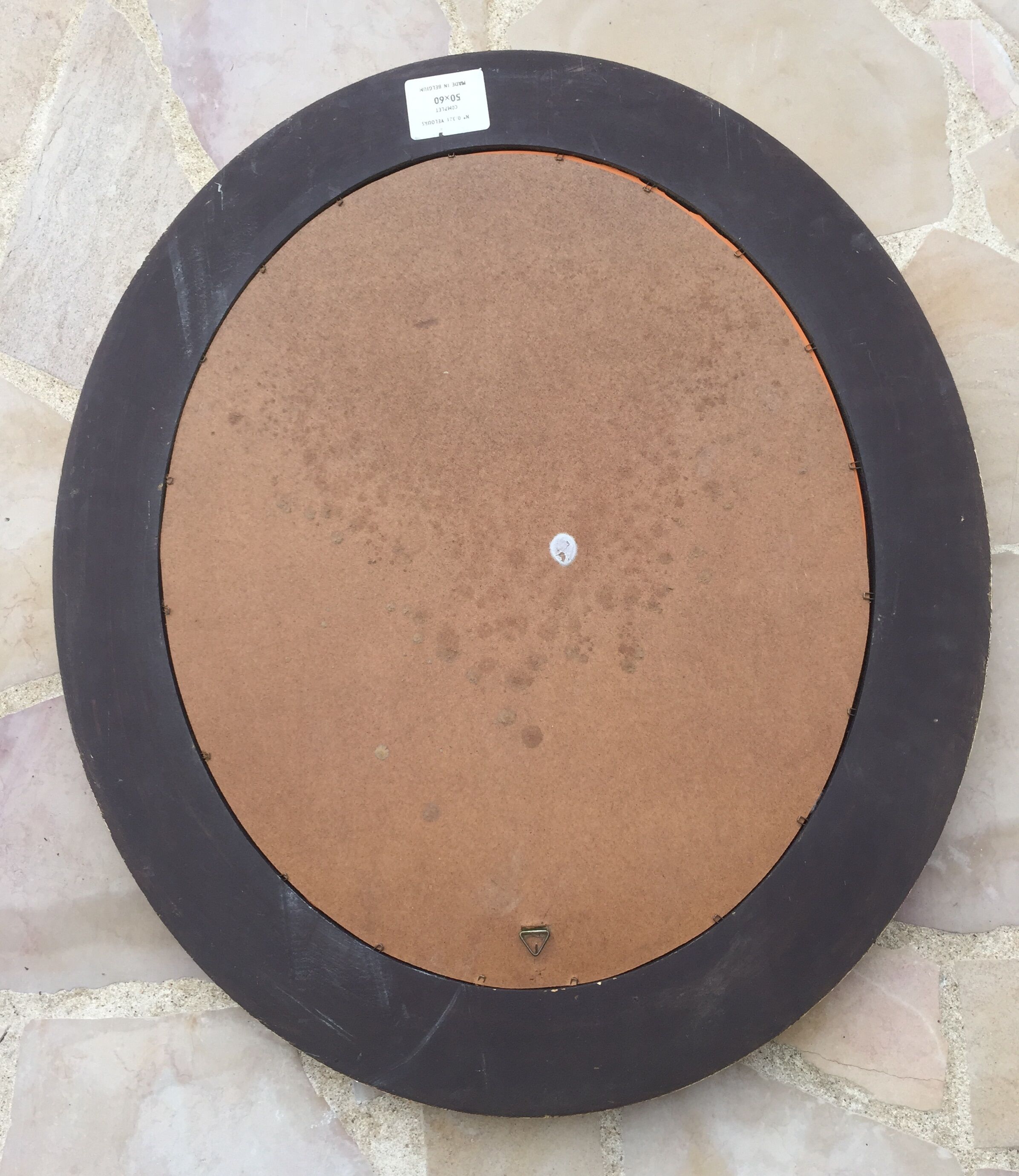 Miroir ovale en bois doré 76 x 67 cm