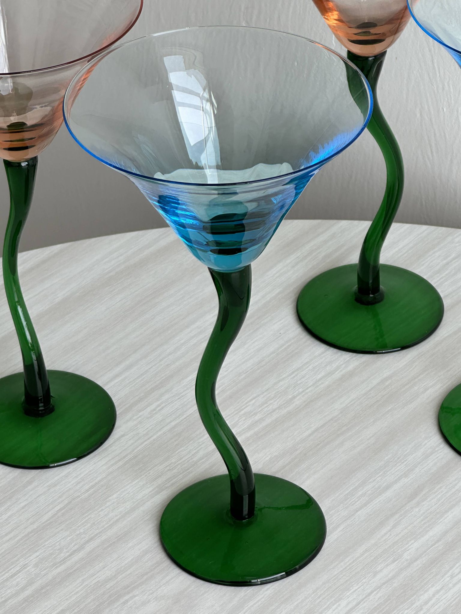 Set of 4 vintage green twisted stem cocktail glasses