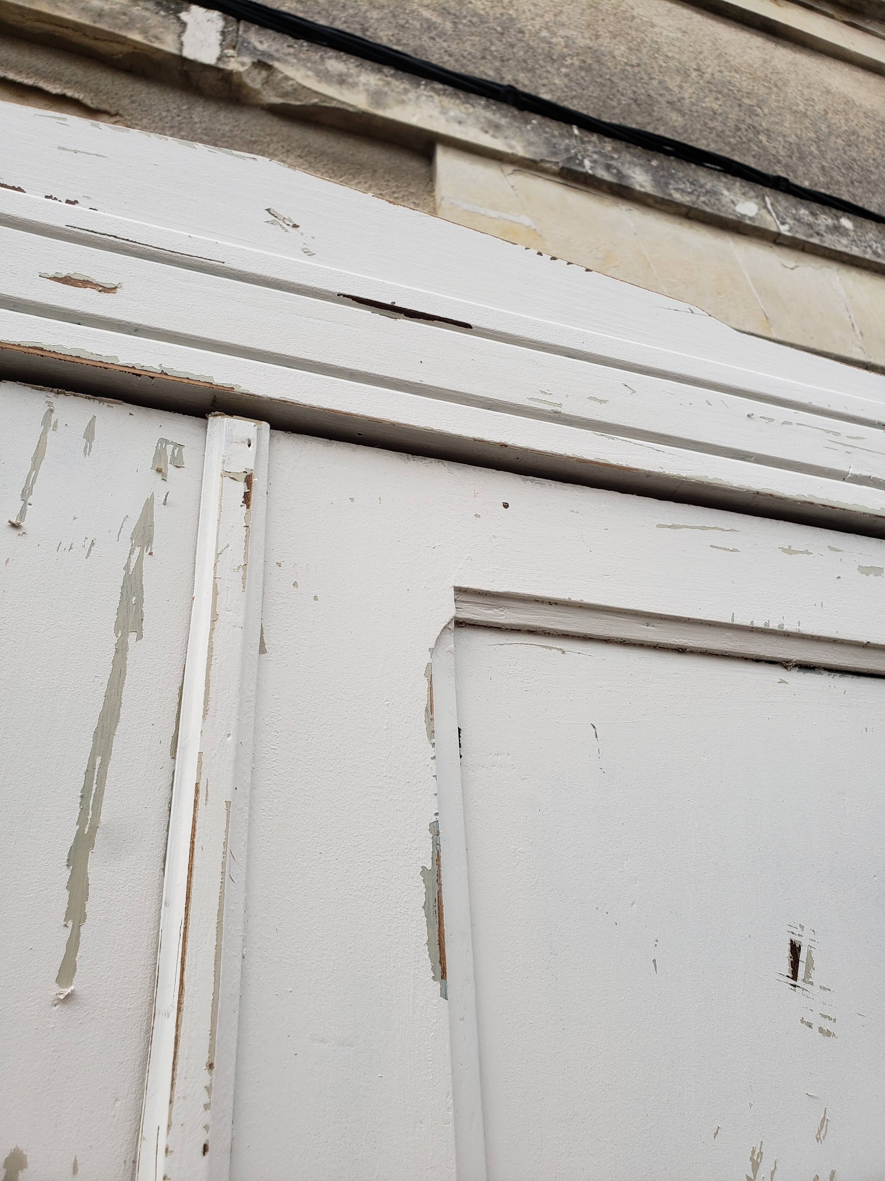 Parisian wardrobe patina old "lily"