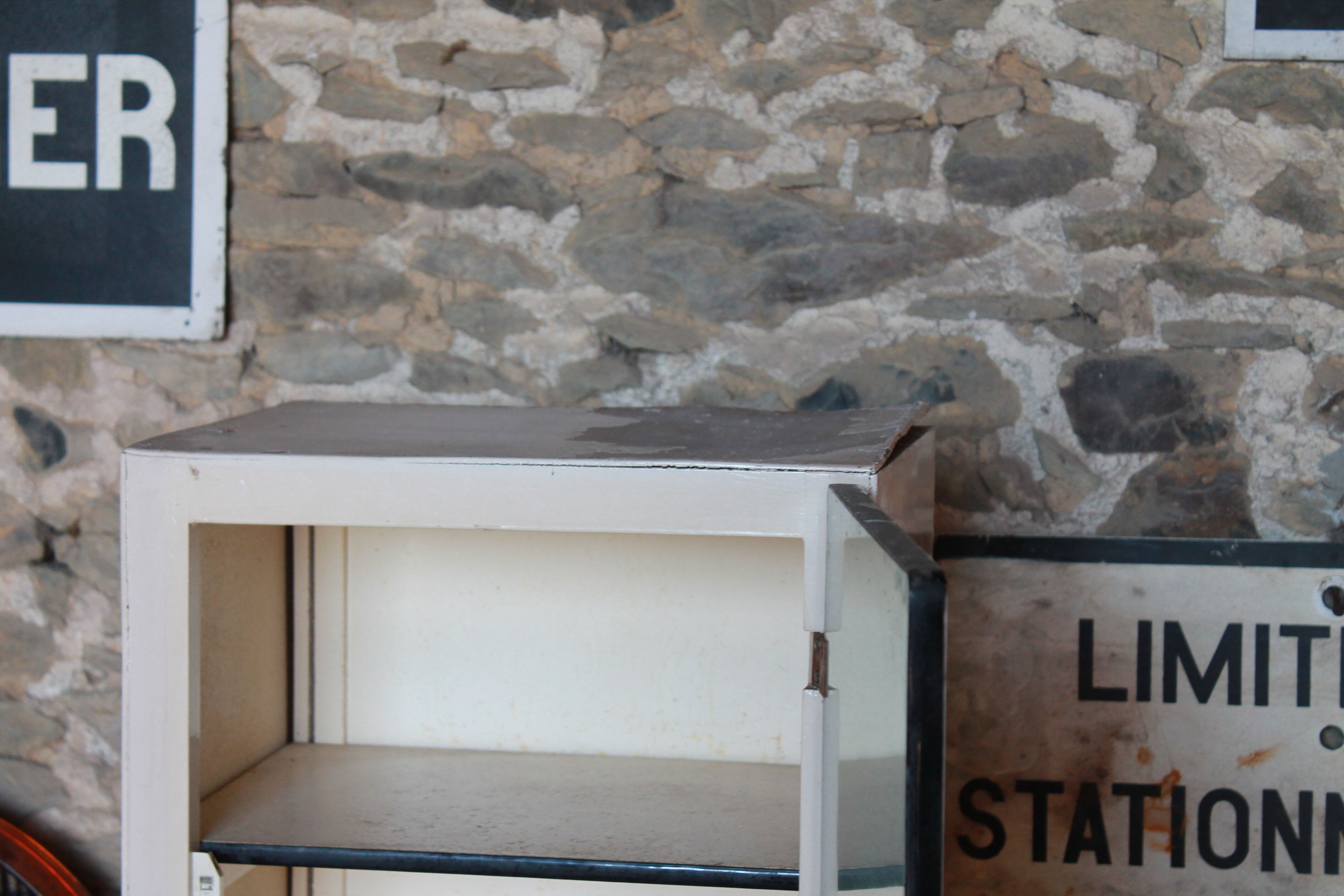 Formica 2-door cabinet