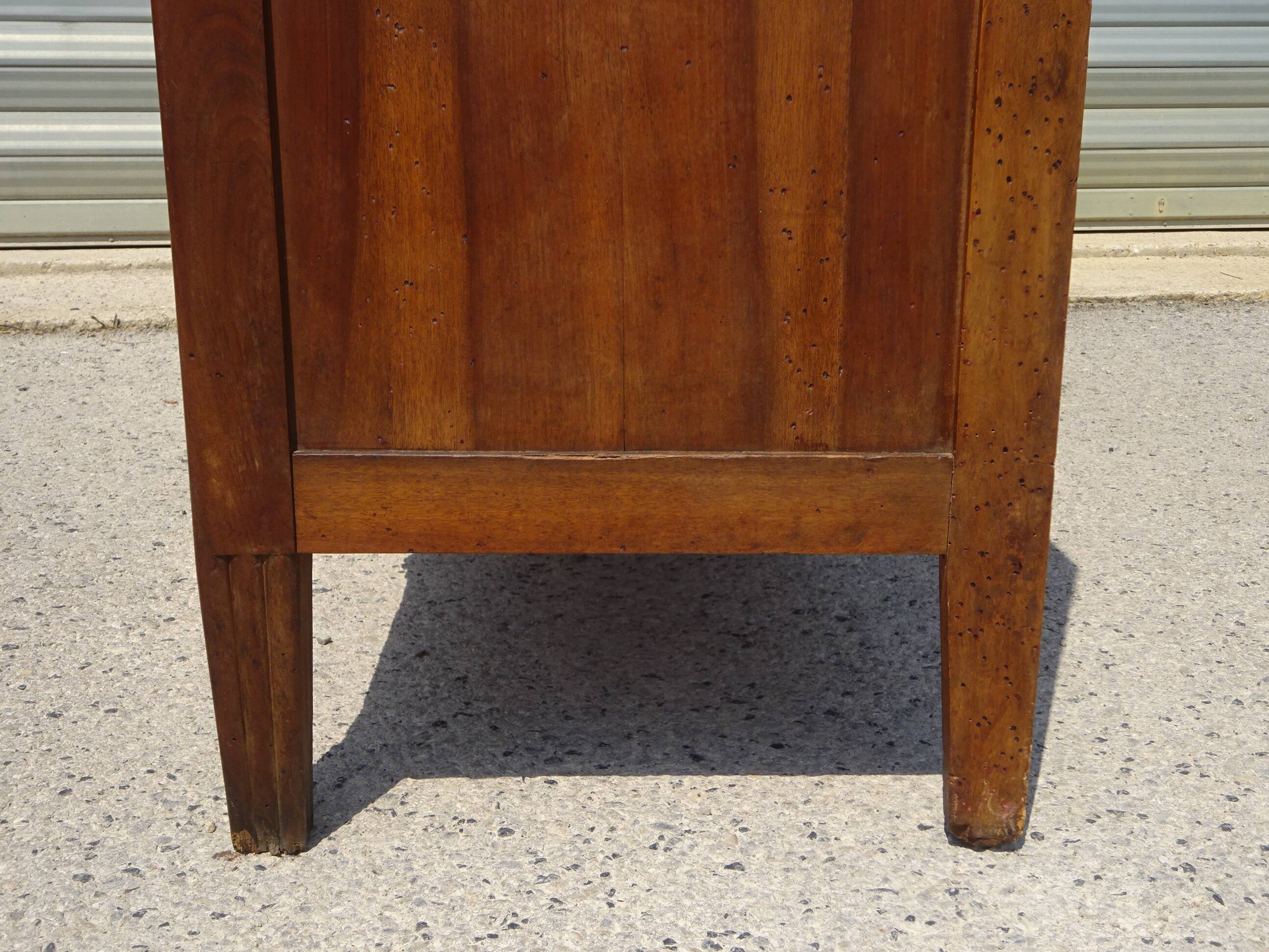 Art Deco sideboard in walnut with a marble top