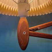 Lampe à ciseaux Le Klint vintage en chêne des années 1960