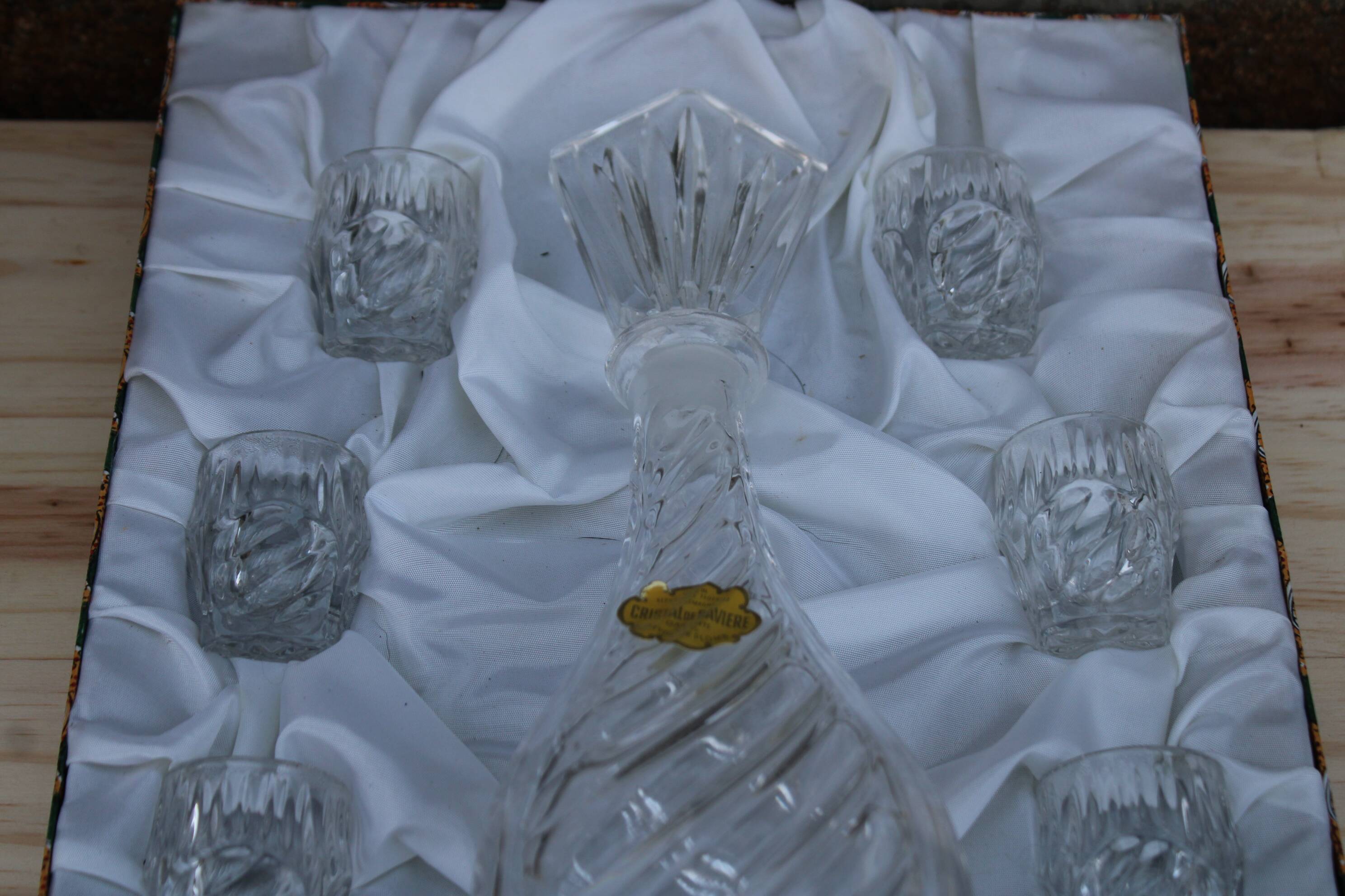 Bavarian crystal decanter + 8 glasses – with original box