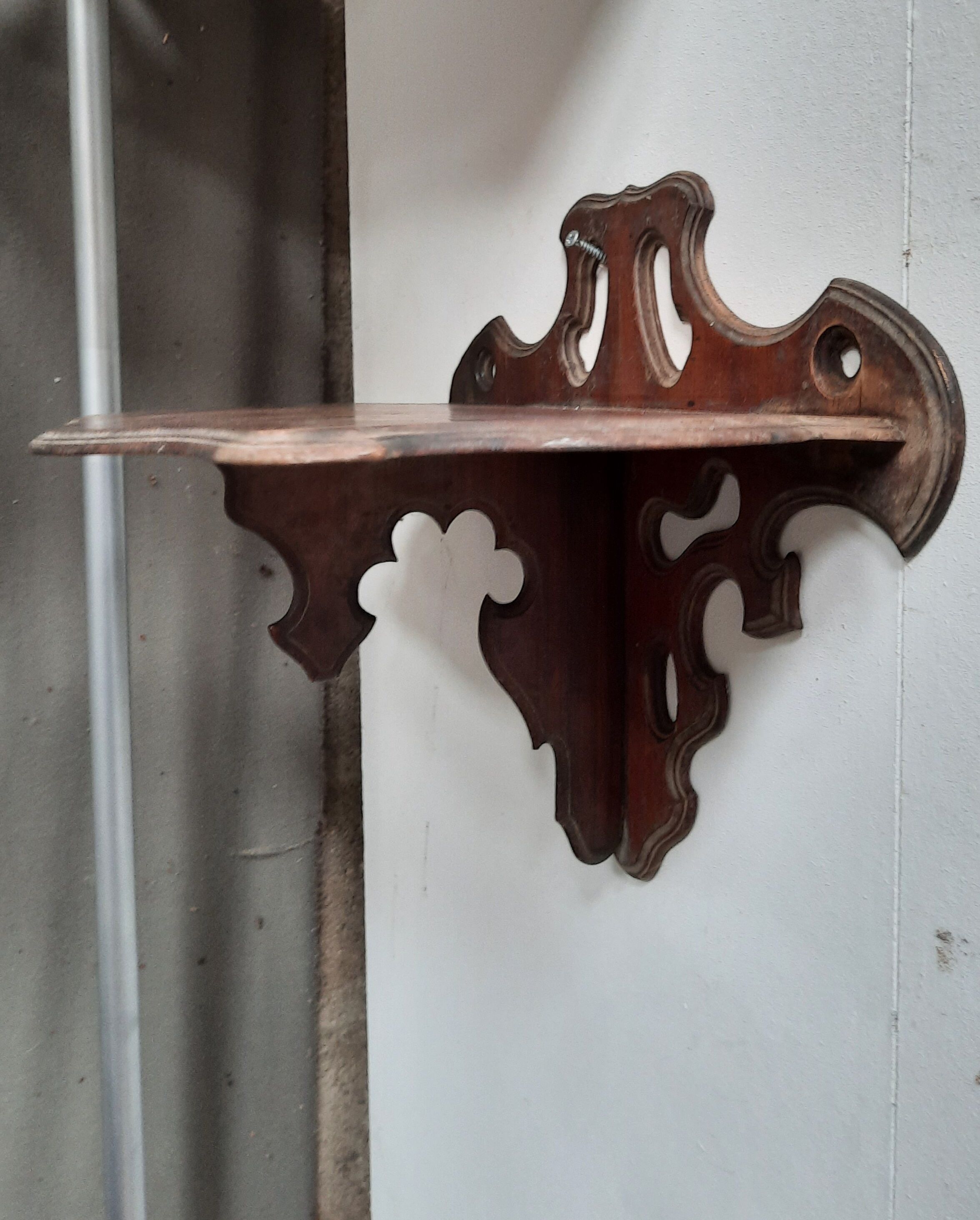 Console wall lamp cut