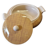 Very beautiful old soup tureen from Villeroy & Boch in very good condition.