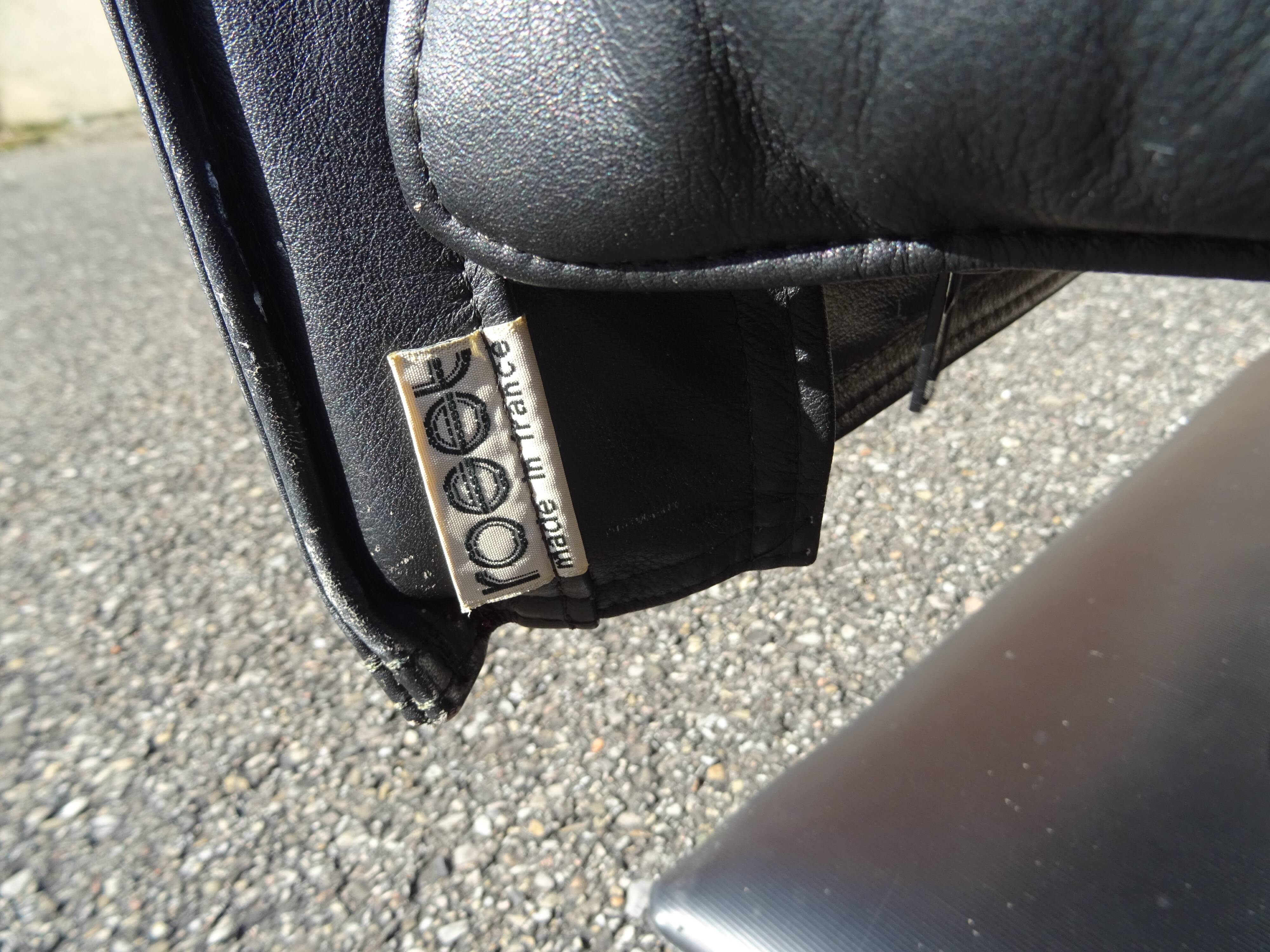 Leather armchair model Zen Claude Brisson Line Roset year 80