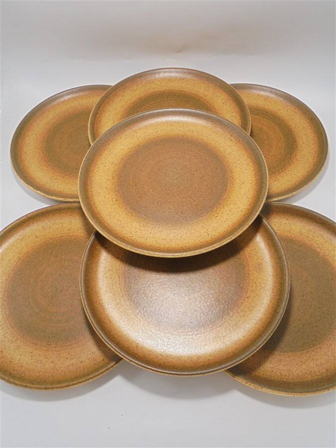 Stoneware plates