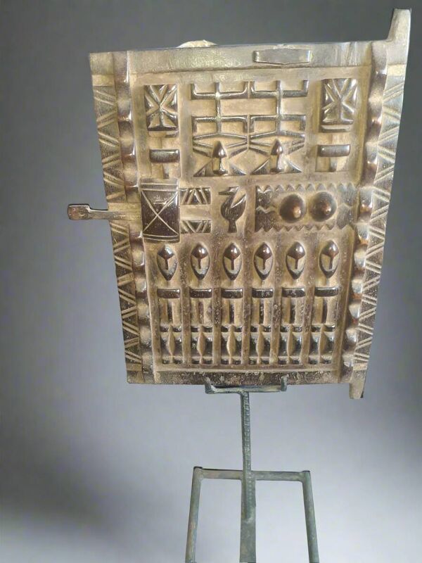 Volet Dogon en bois du Mali
