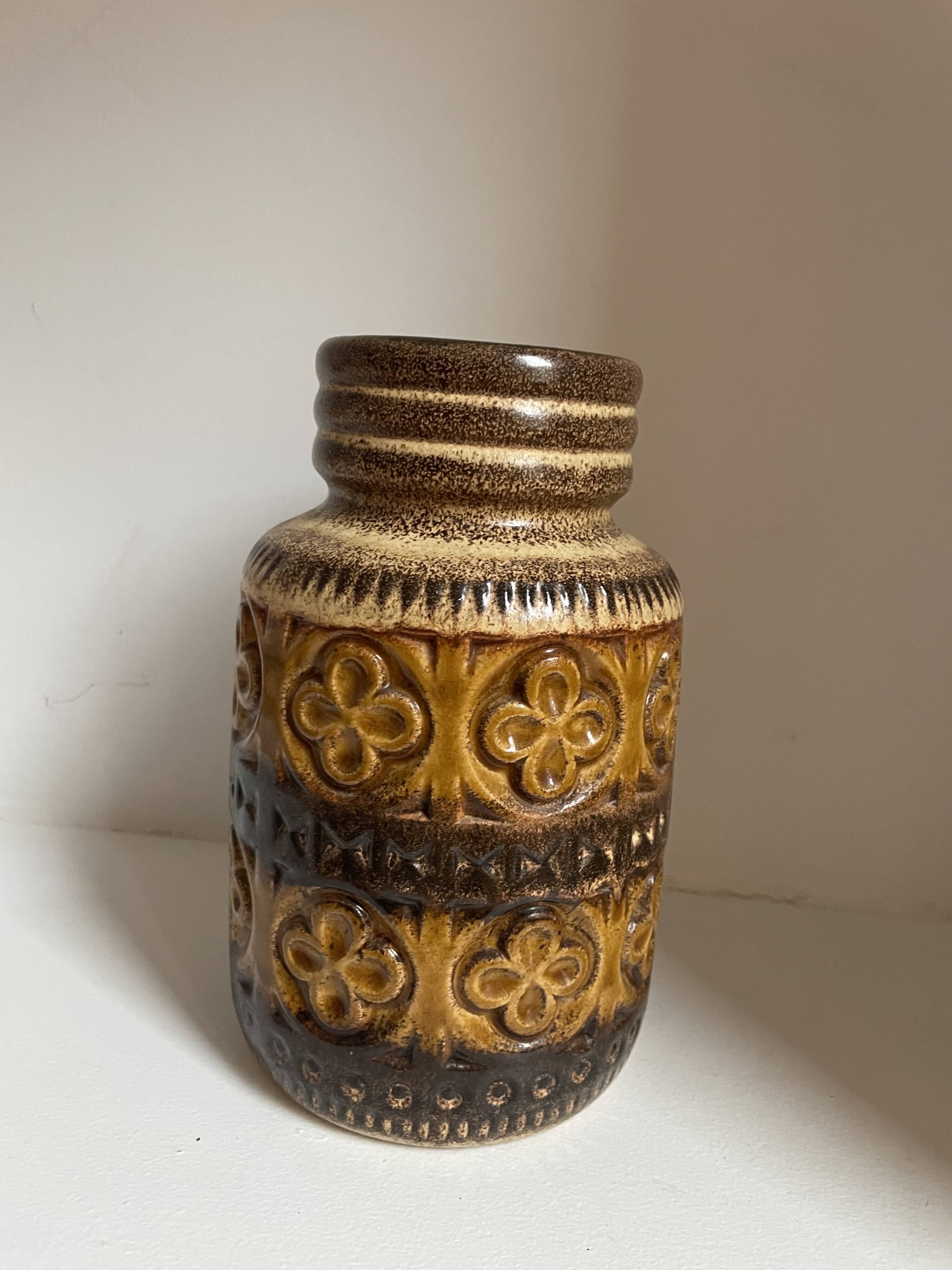 Lot of 24 items - project