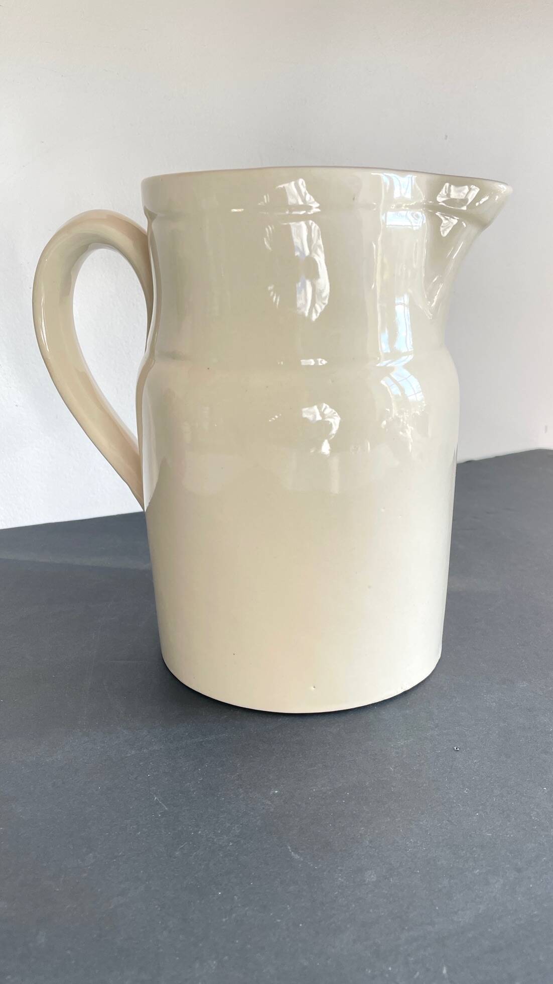 Pitcher 2.5l digoin france