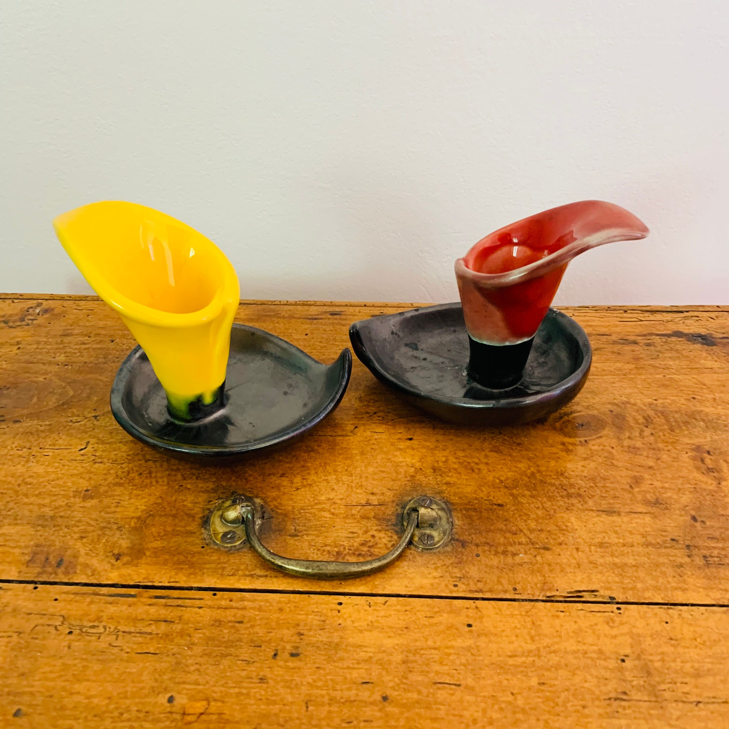 Paire de bougeoirs en céramique vintage