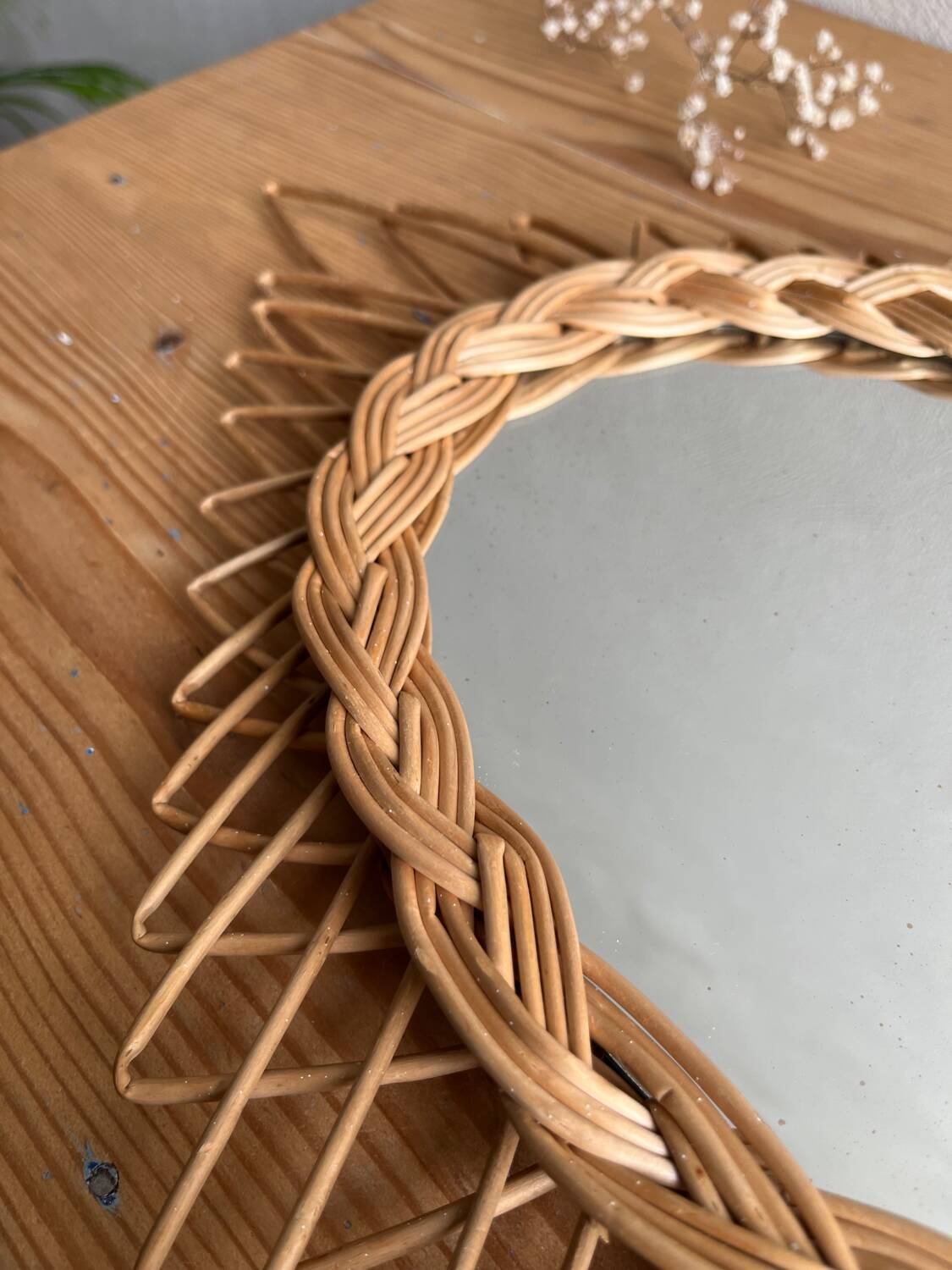 Vintage rattan mirror in star/diamond shape