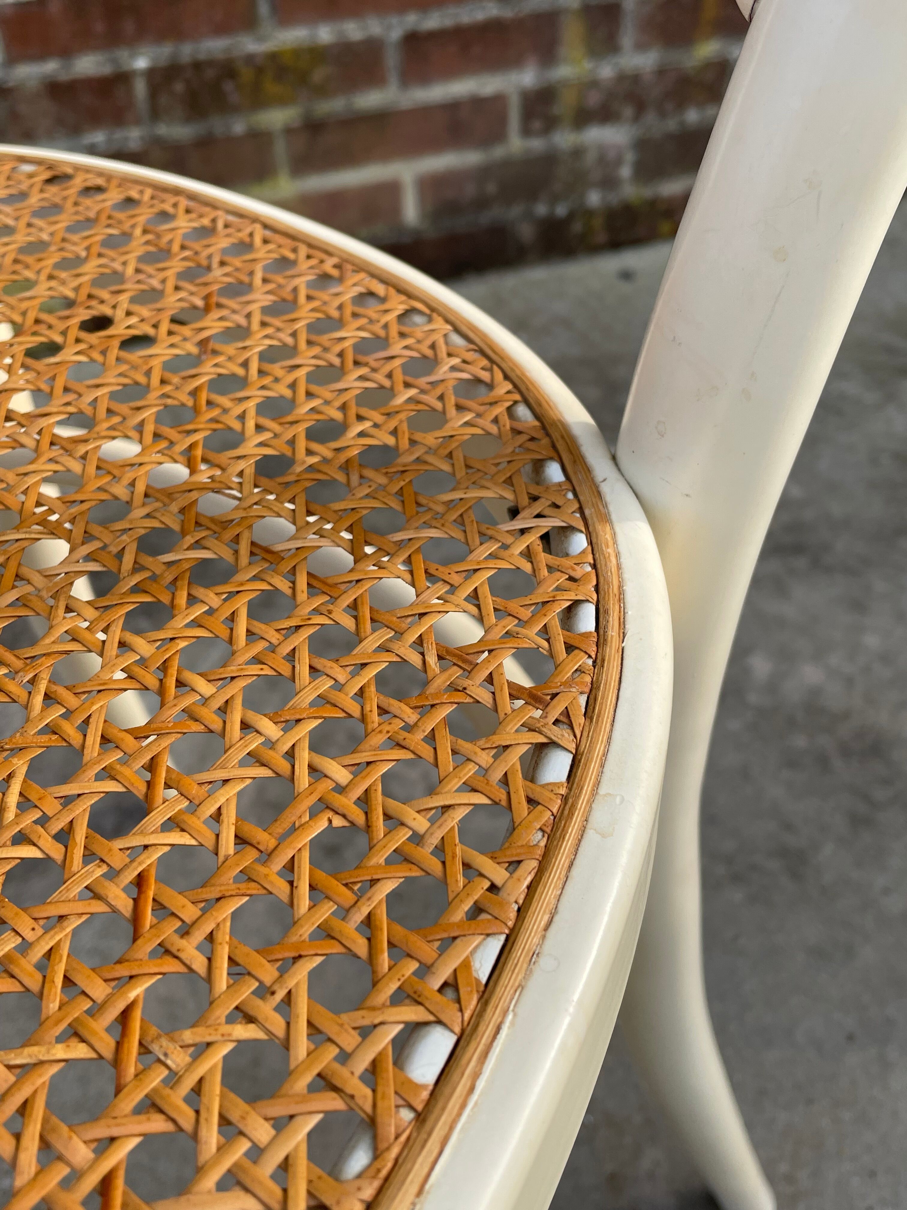 Vintage Thonet no 14 authentic white