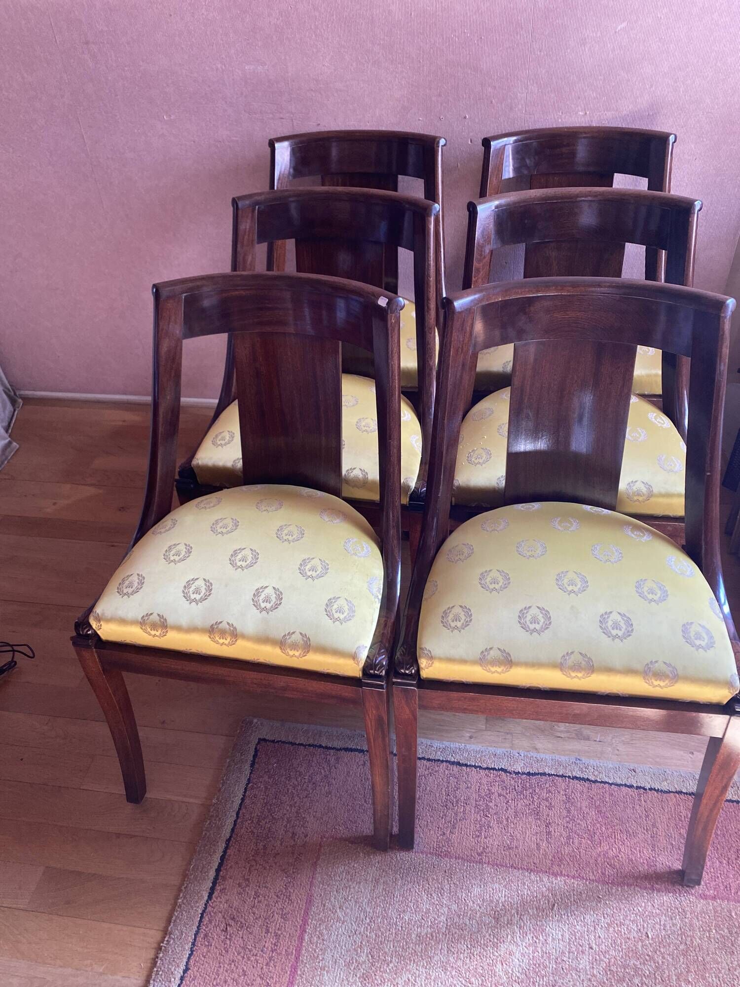 6 mahogany gondola chairs.